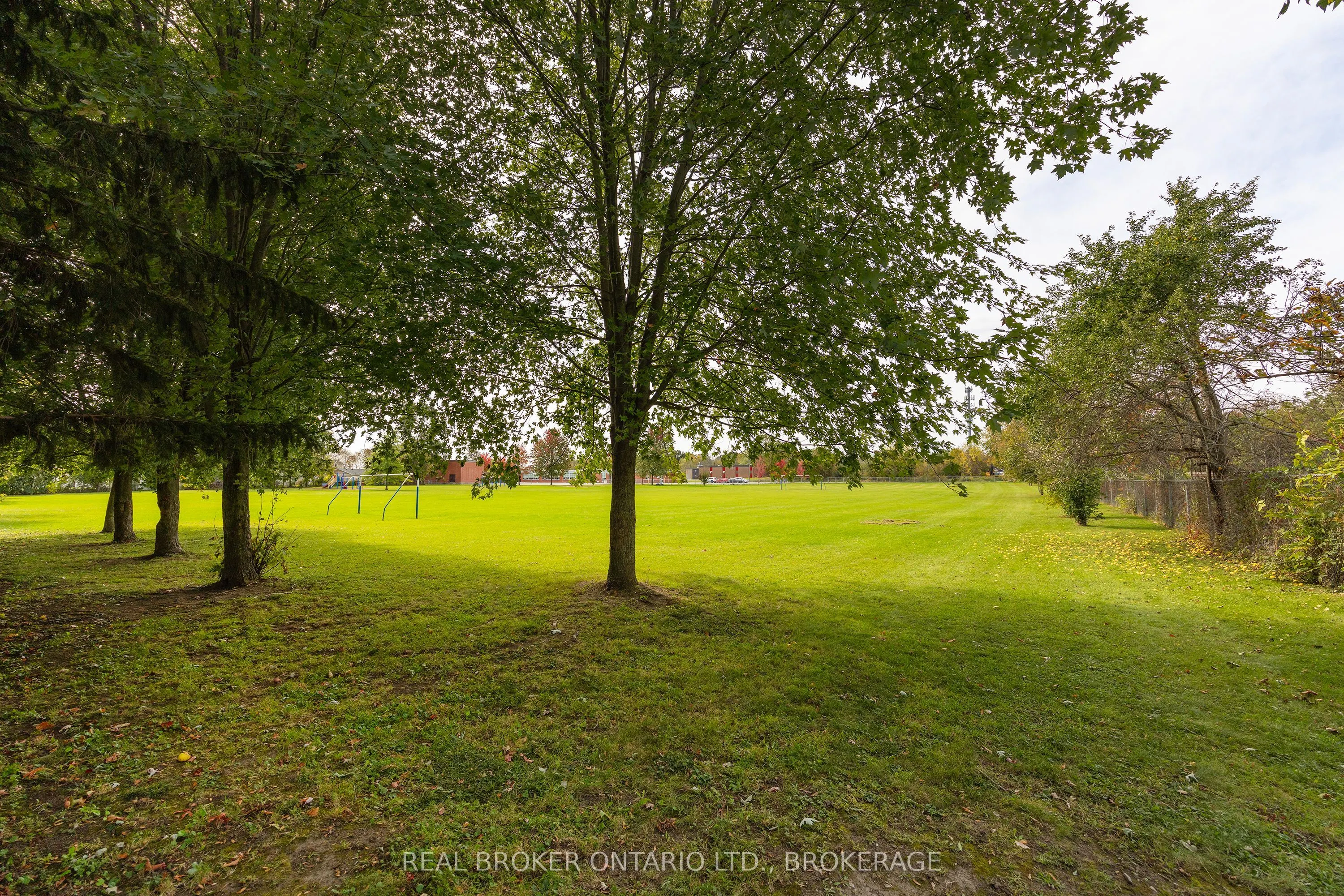 657 COLLINS BAY Road