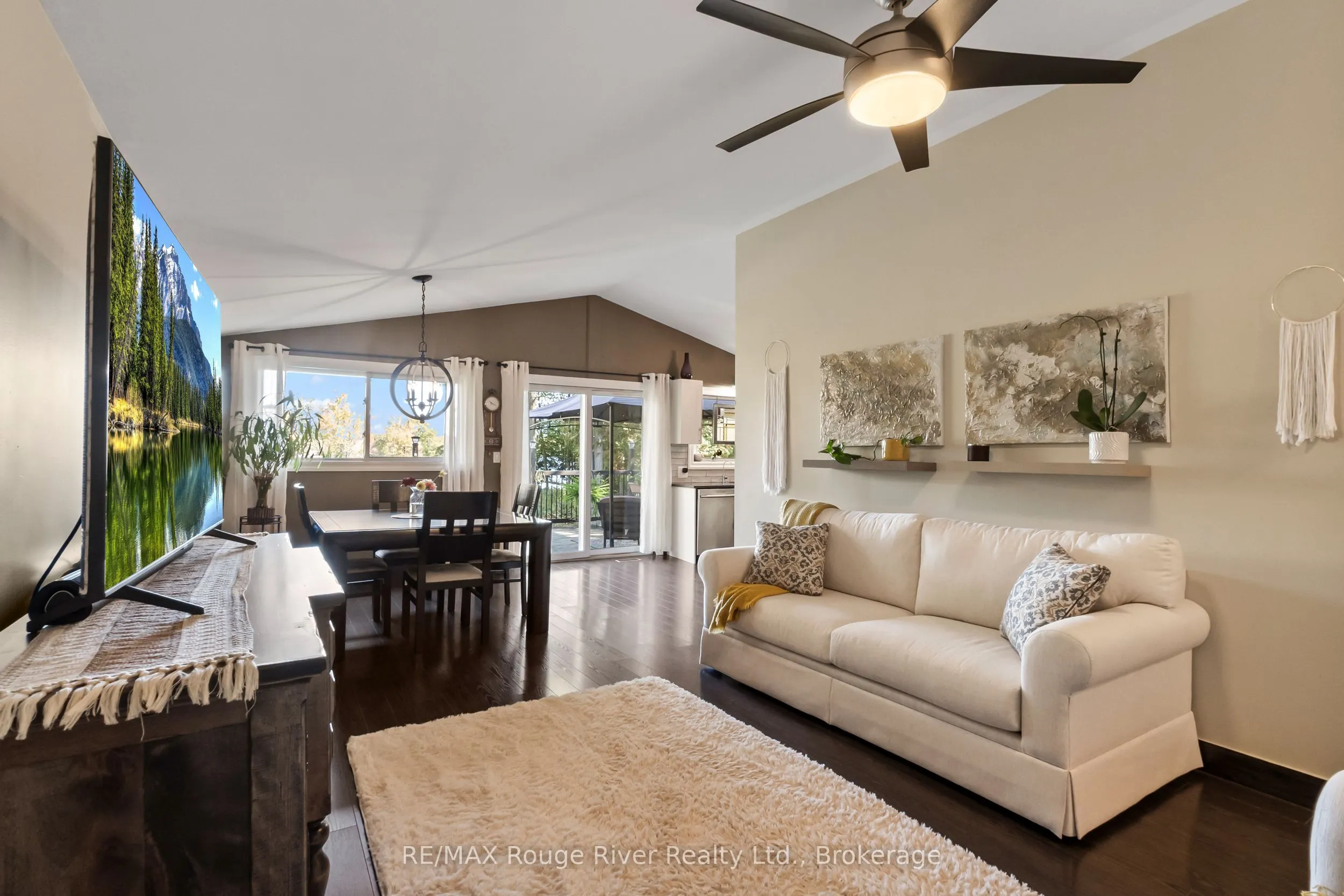 472 Canal Road