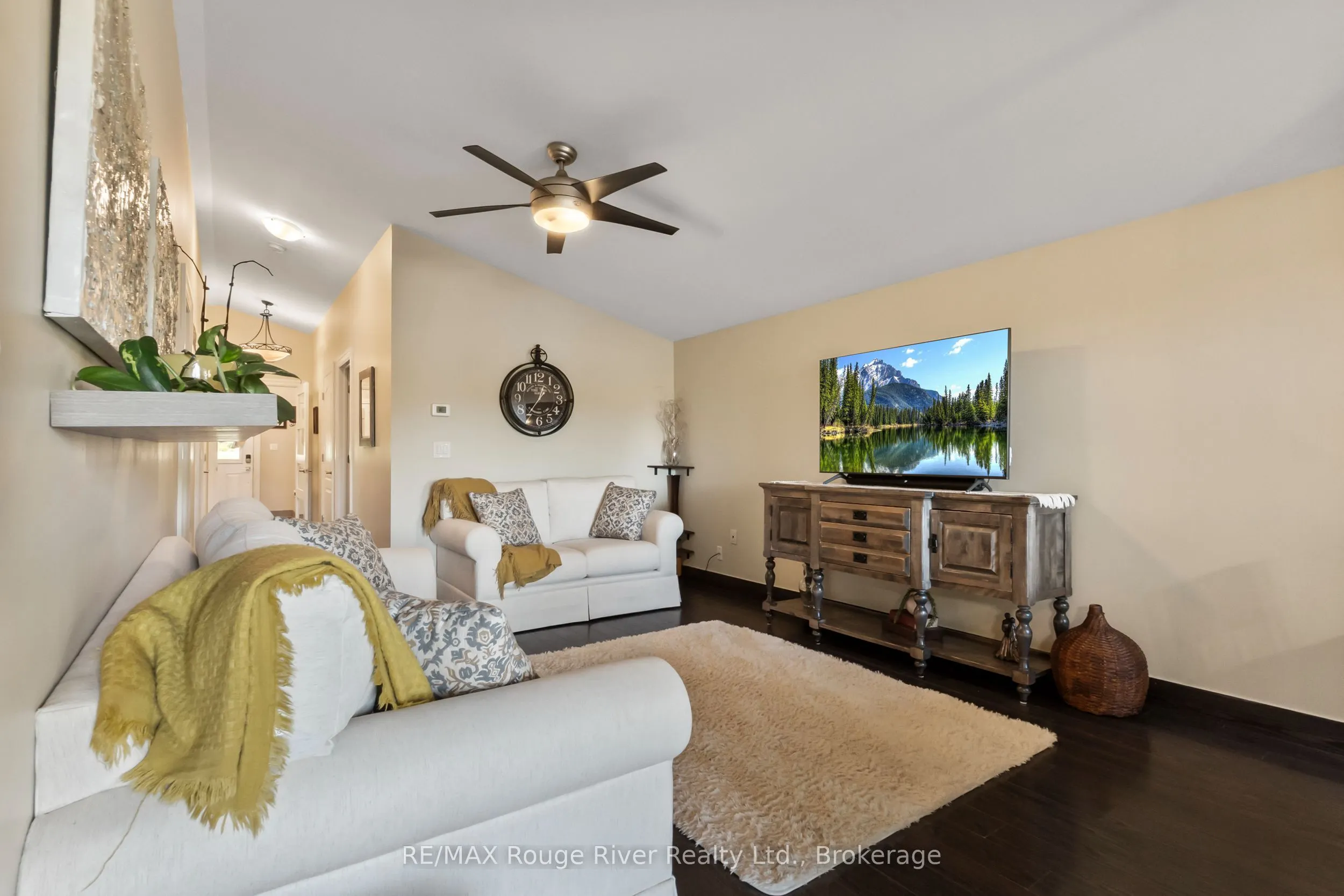 472 Canal Road