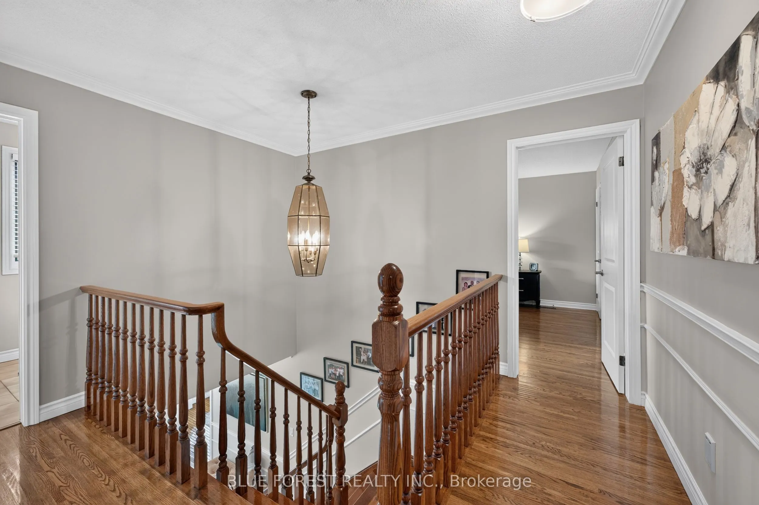 1039 Country Club Court