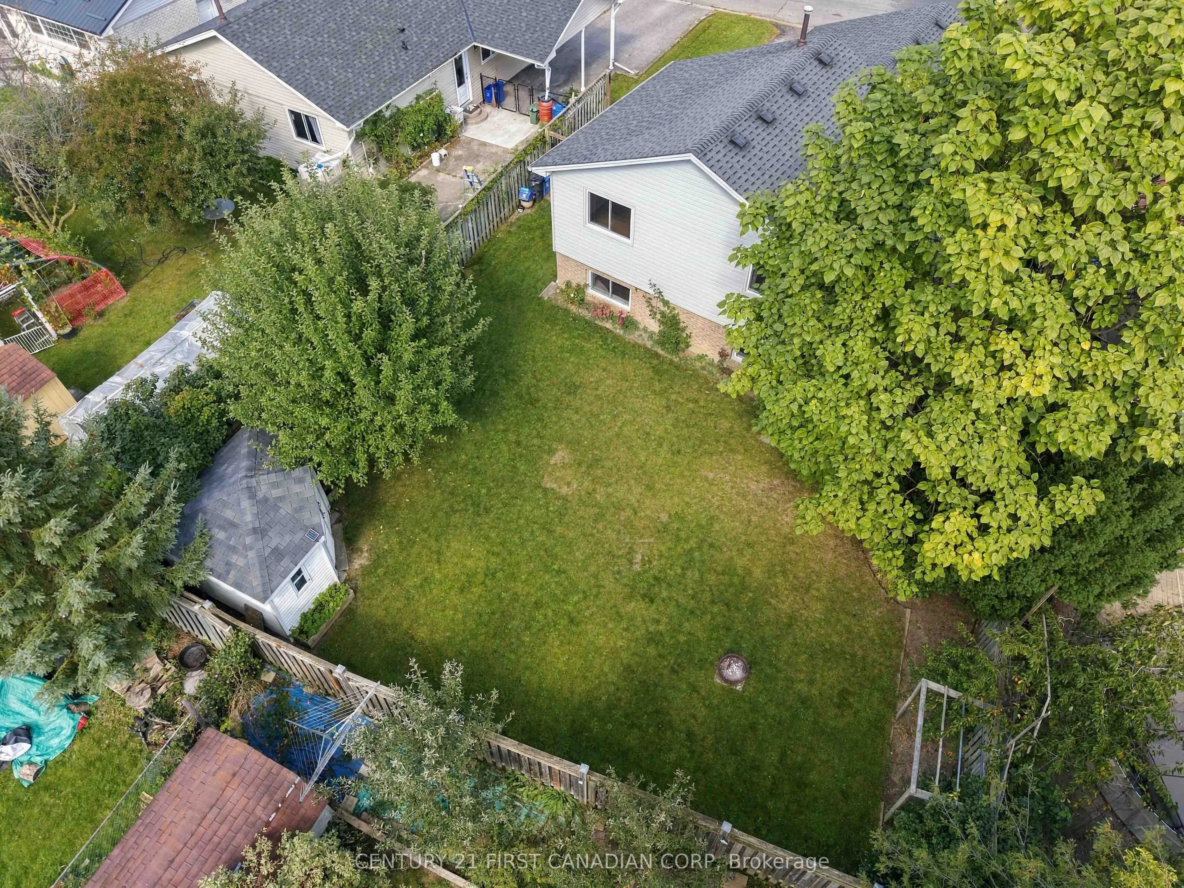 17 ARCHER Crescent
