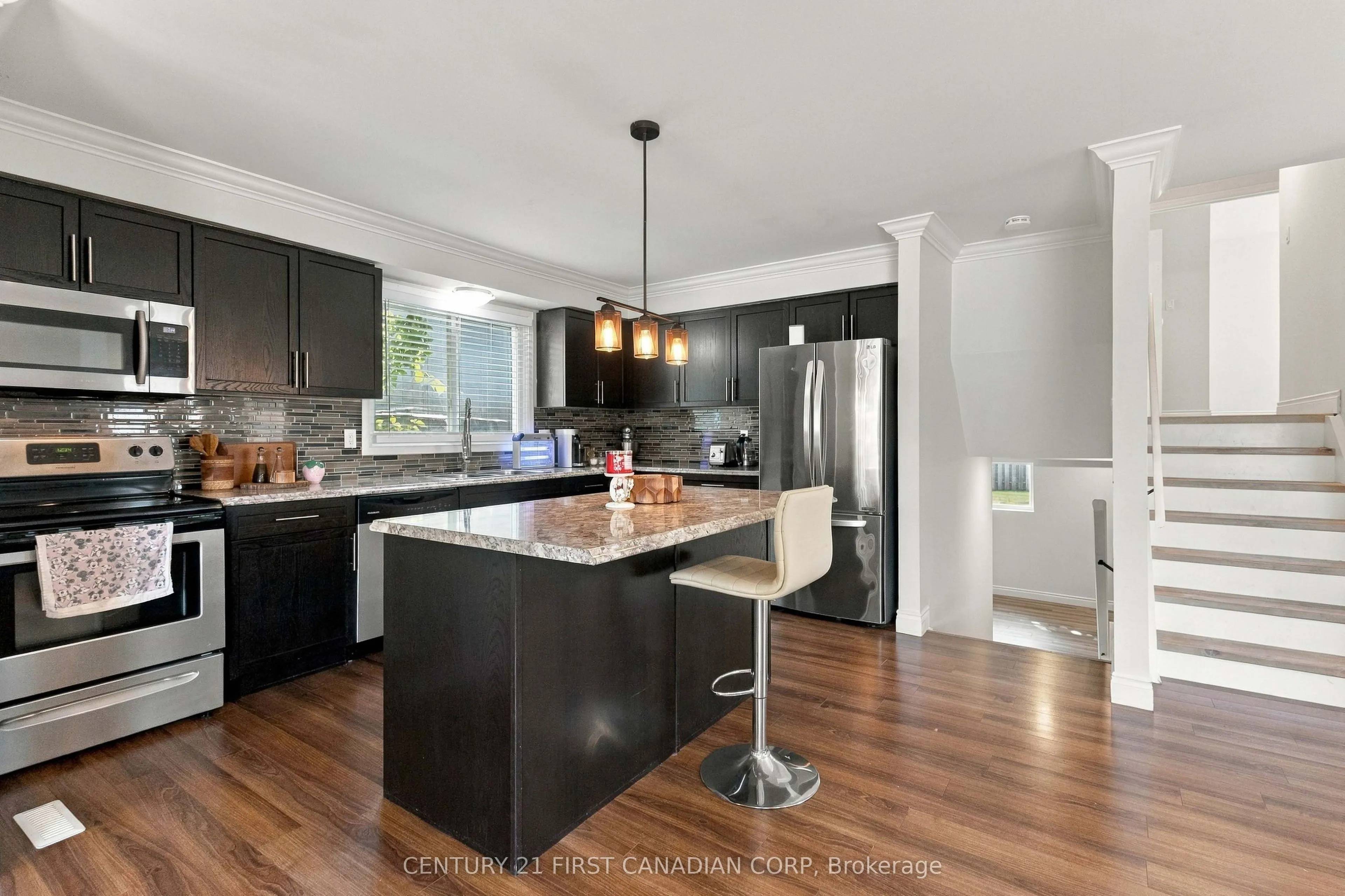 17 ARCHER Crescent