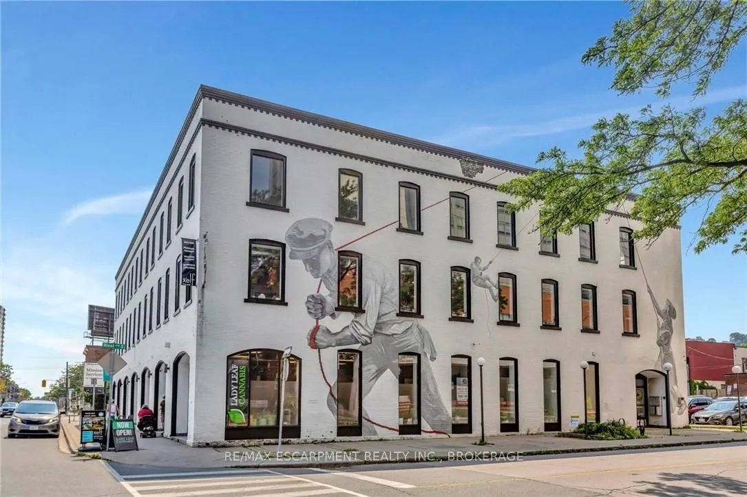 380 King Street E