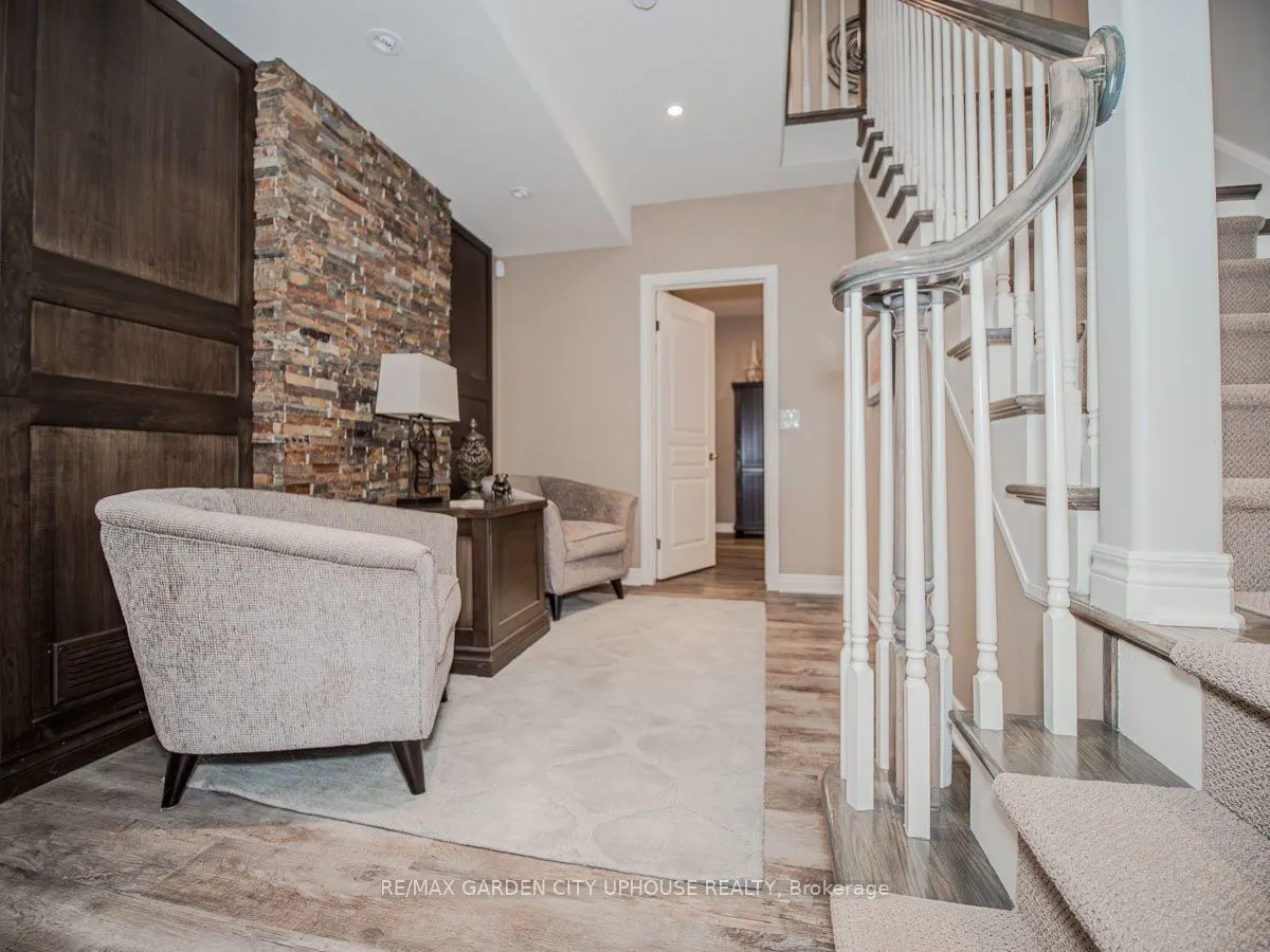 45 Oarsman Crescent