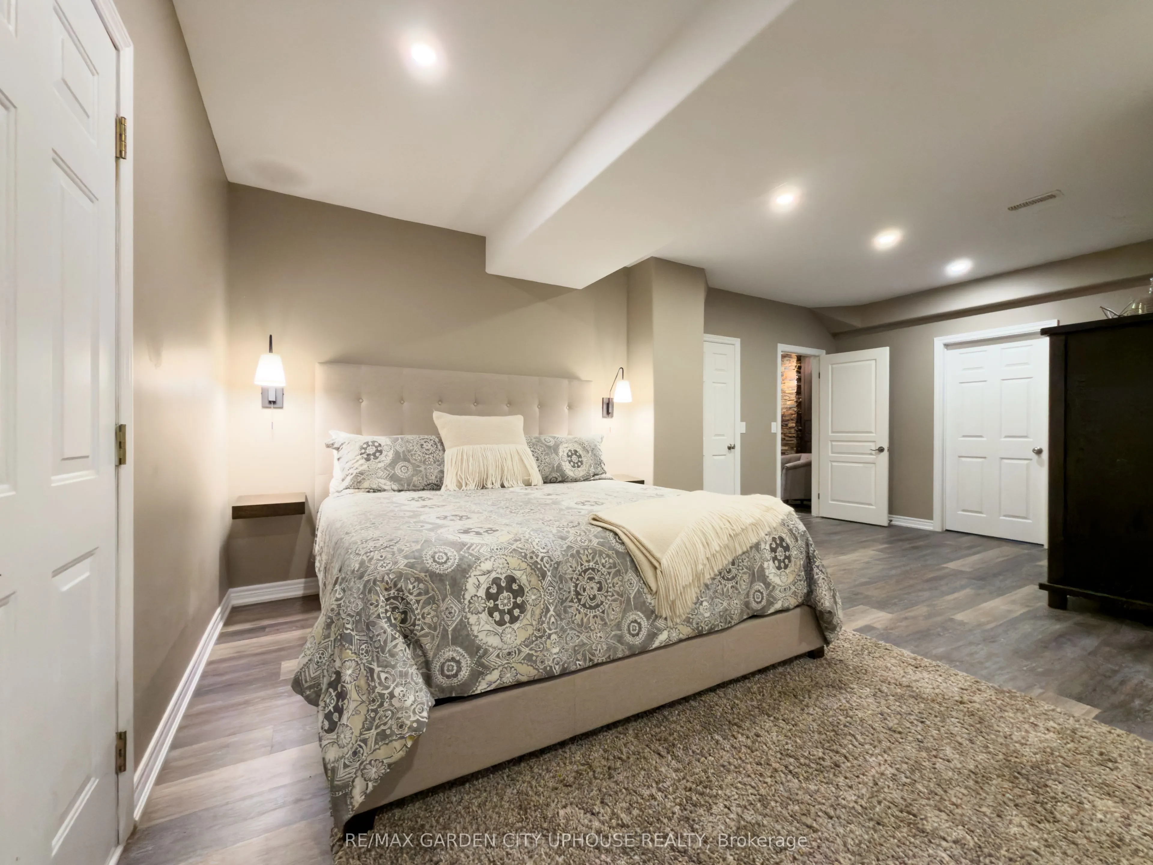 45 Oarsman Crescent