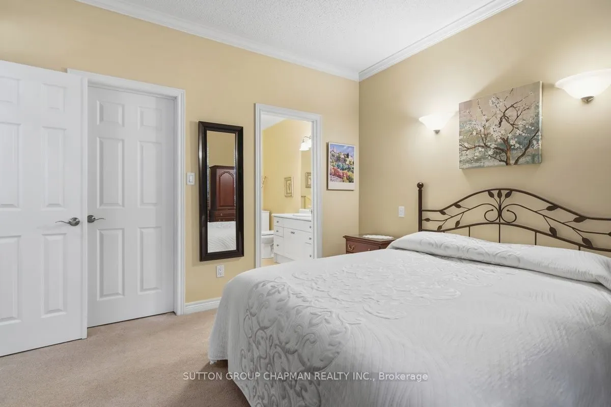 455 Hyde Park Road #15
