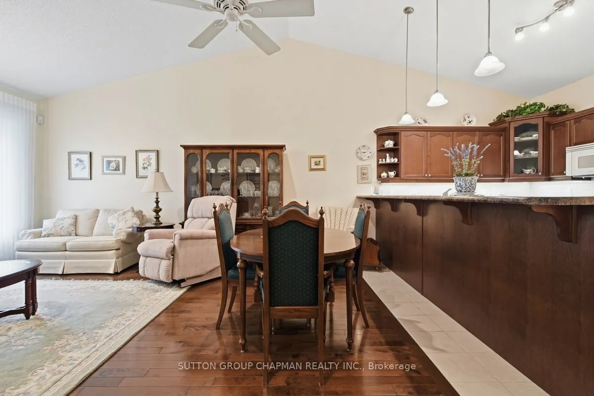 455 Hyde Park Road #15