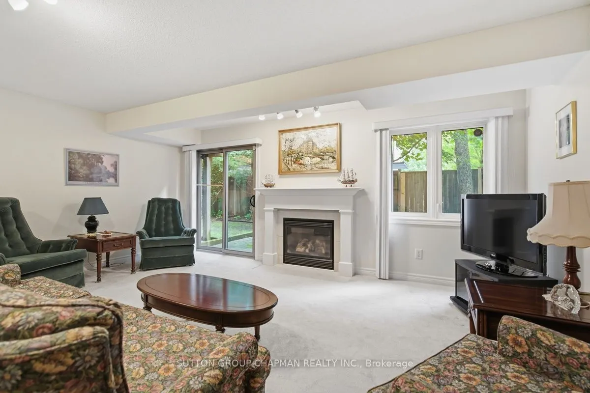 455 Hyde Park Road #15
