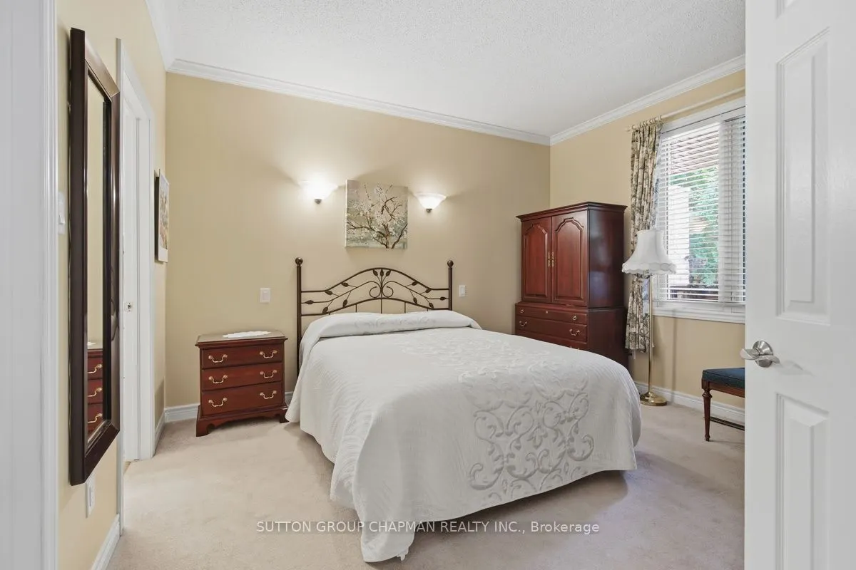 455 Hyde Park Road #15