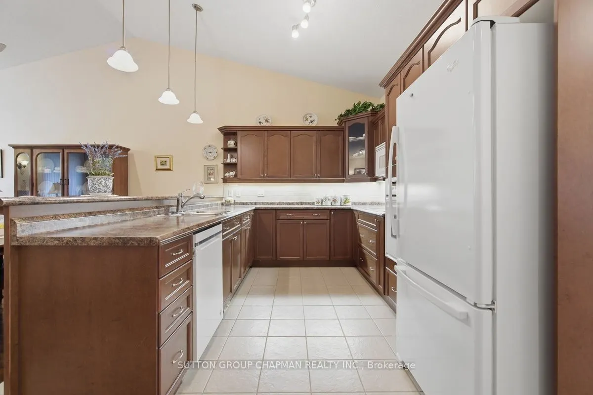 455 Hyde Park Road #15