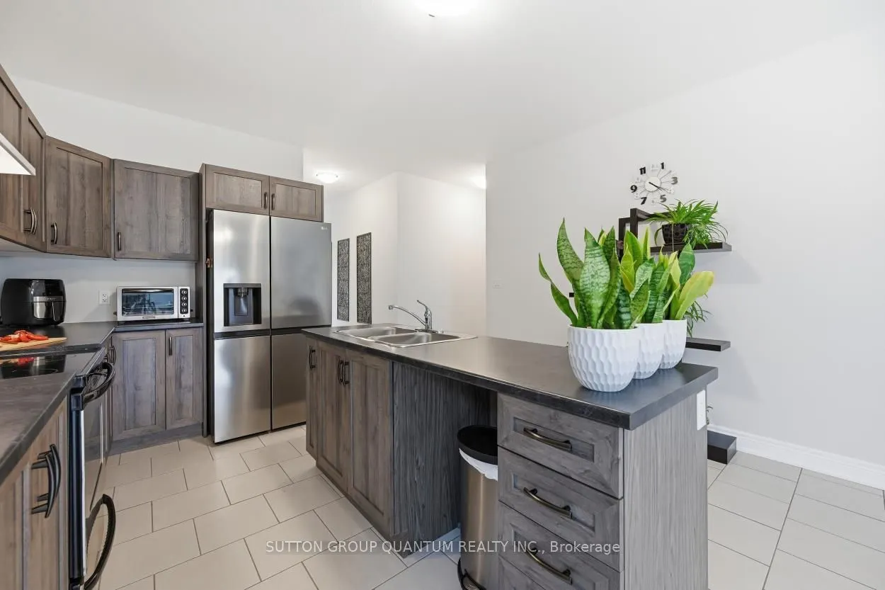 420 Williams Crescent