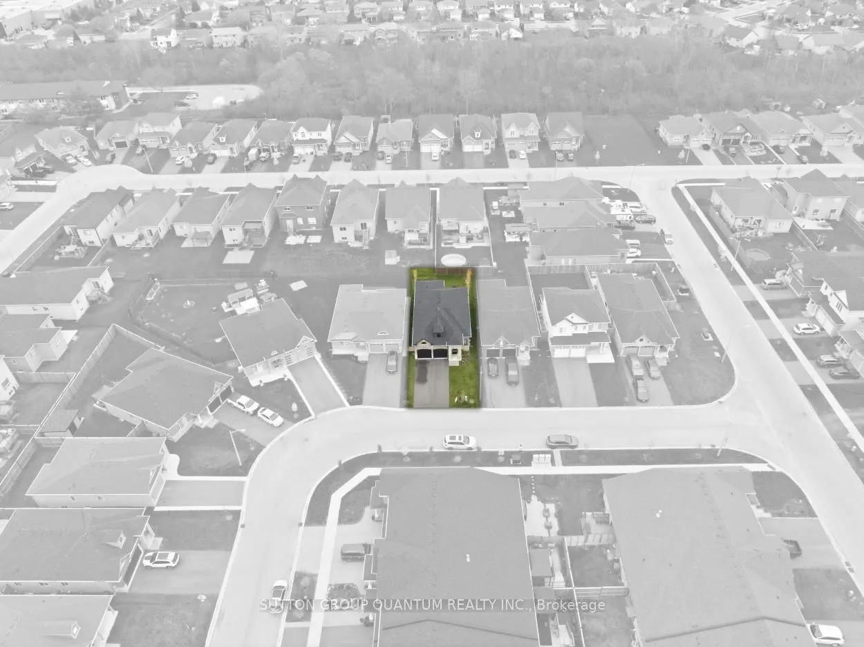 420 Williams Crescent