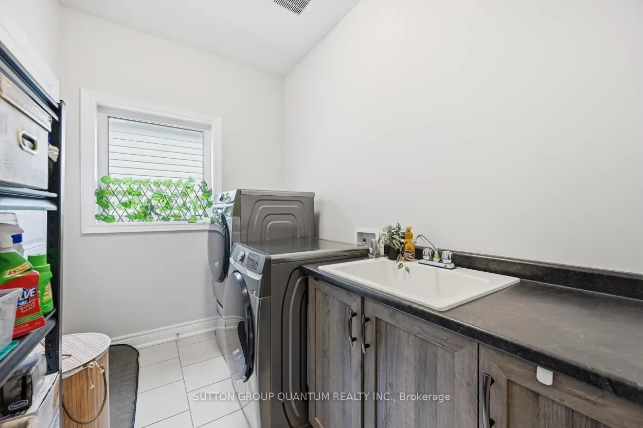 420 Williams Crescent