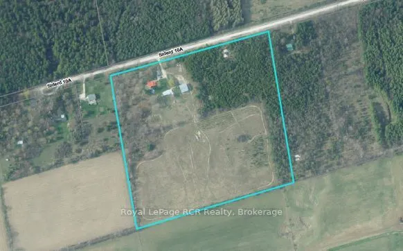 585216 Sideroad 10A