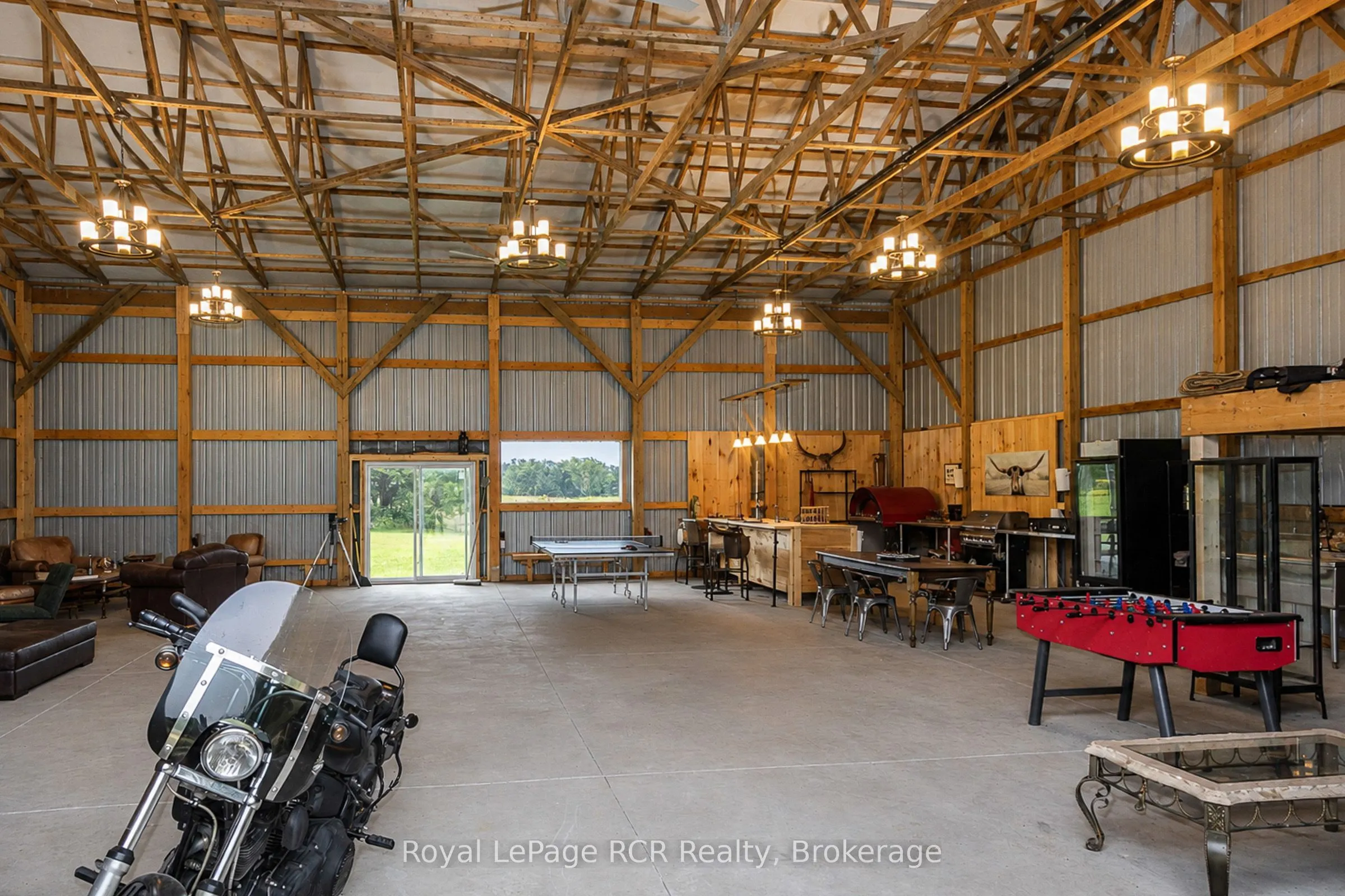 585216 Sideroad 10A