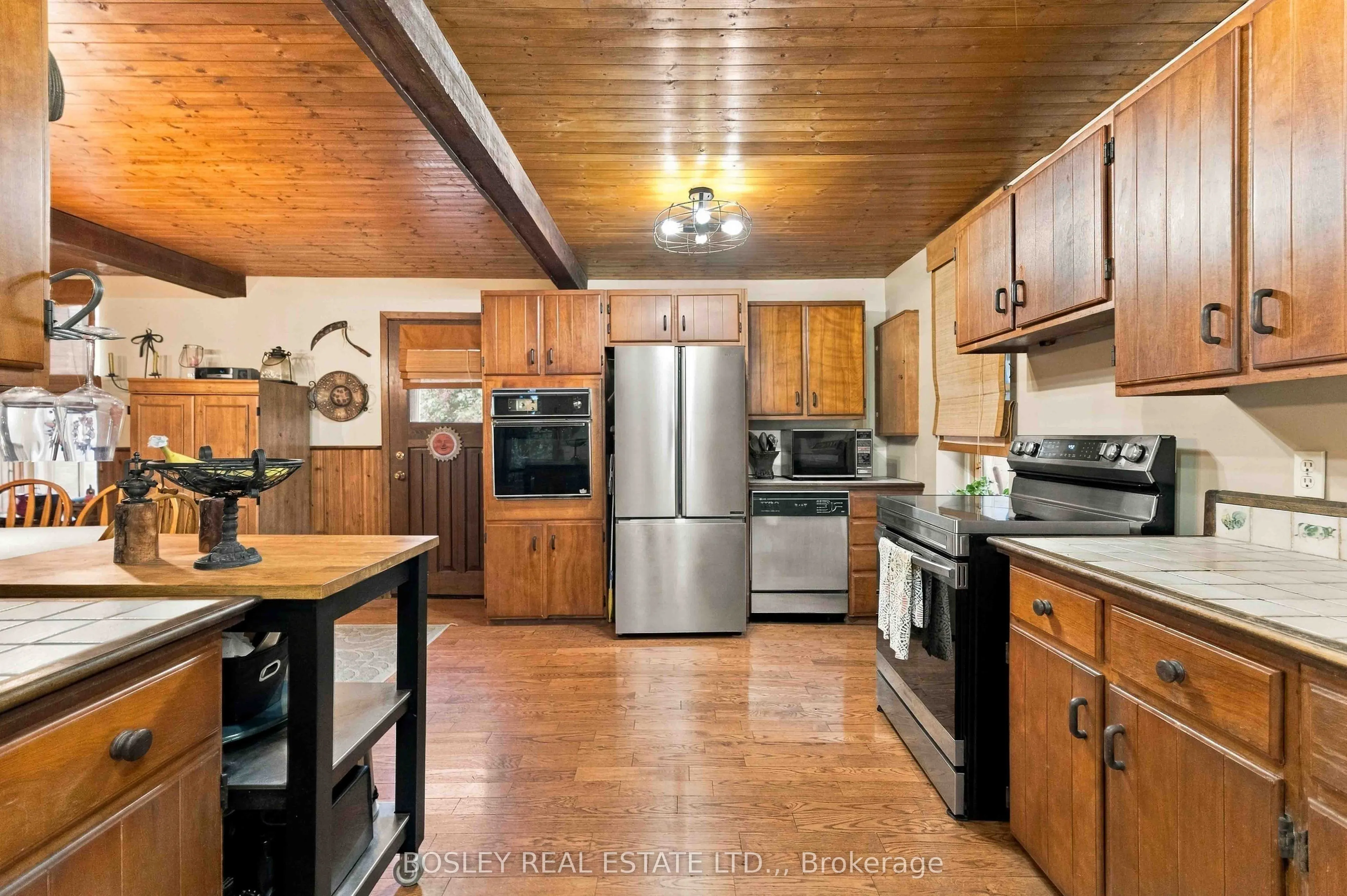 860 Moyer Road
