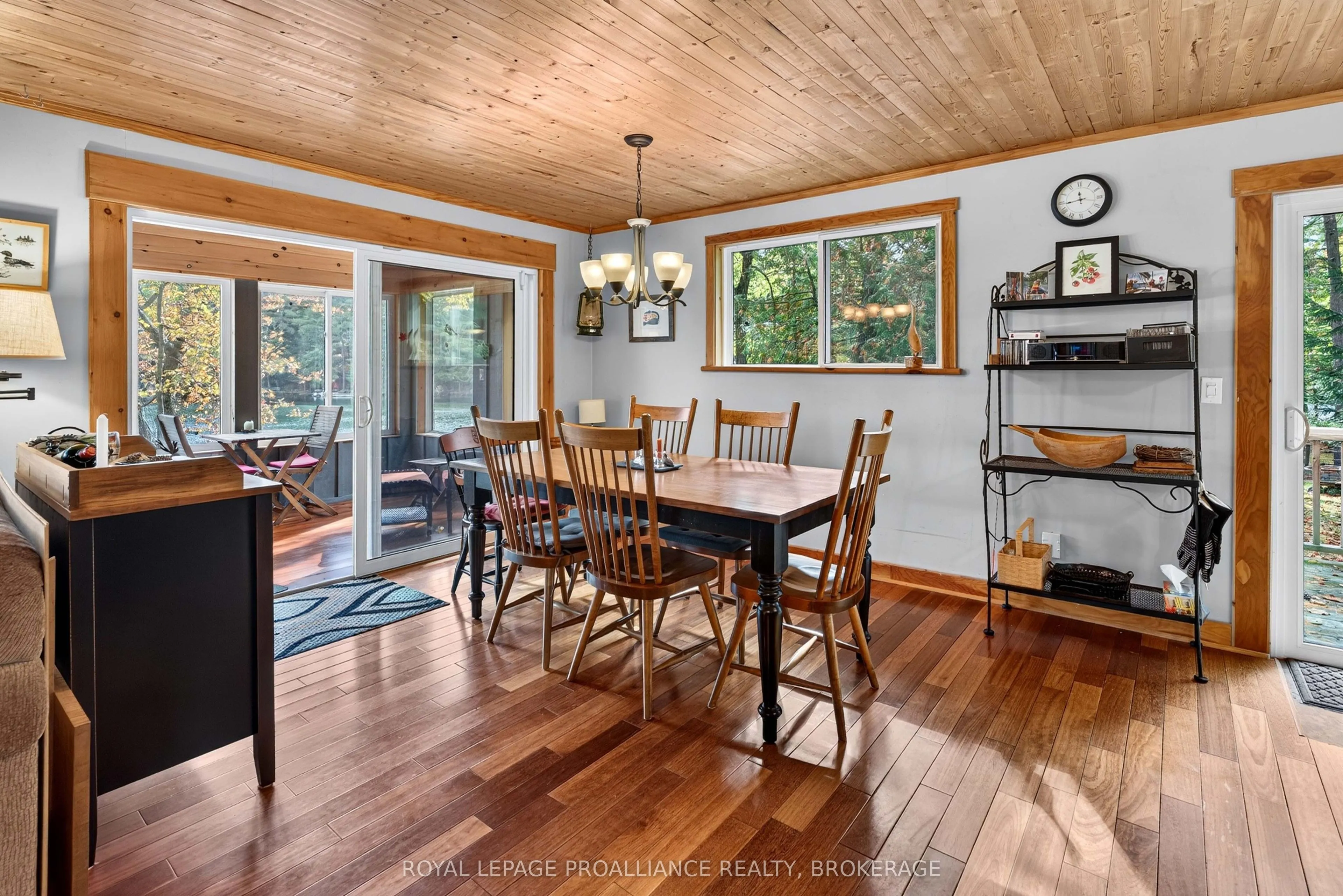 1124 Sawmill Lane