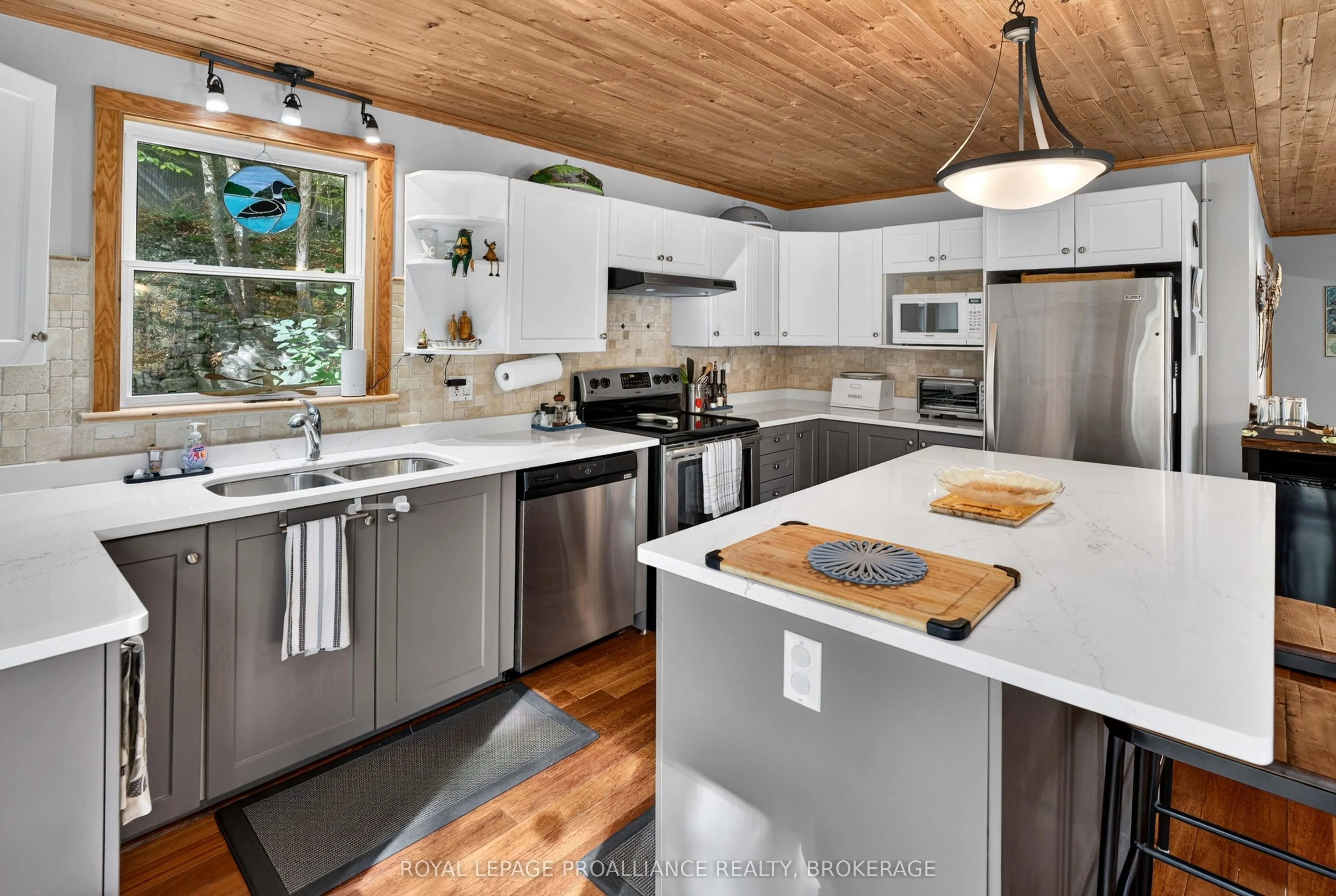 1124 Sawmill Lane