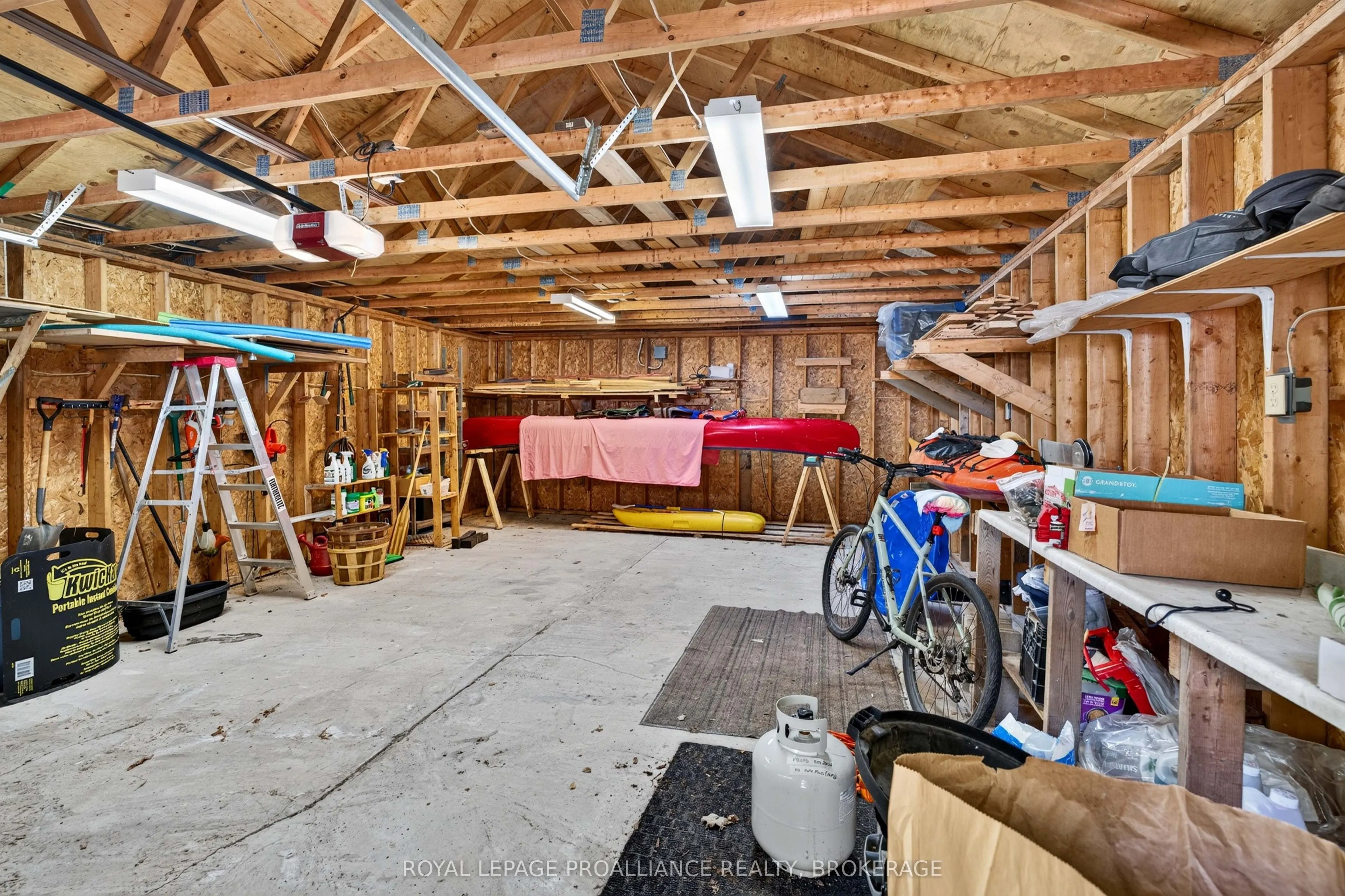 1124 Sawmill Lane