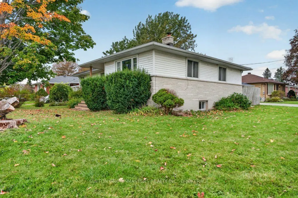 14 Quinte Avenue