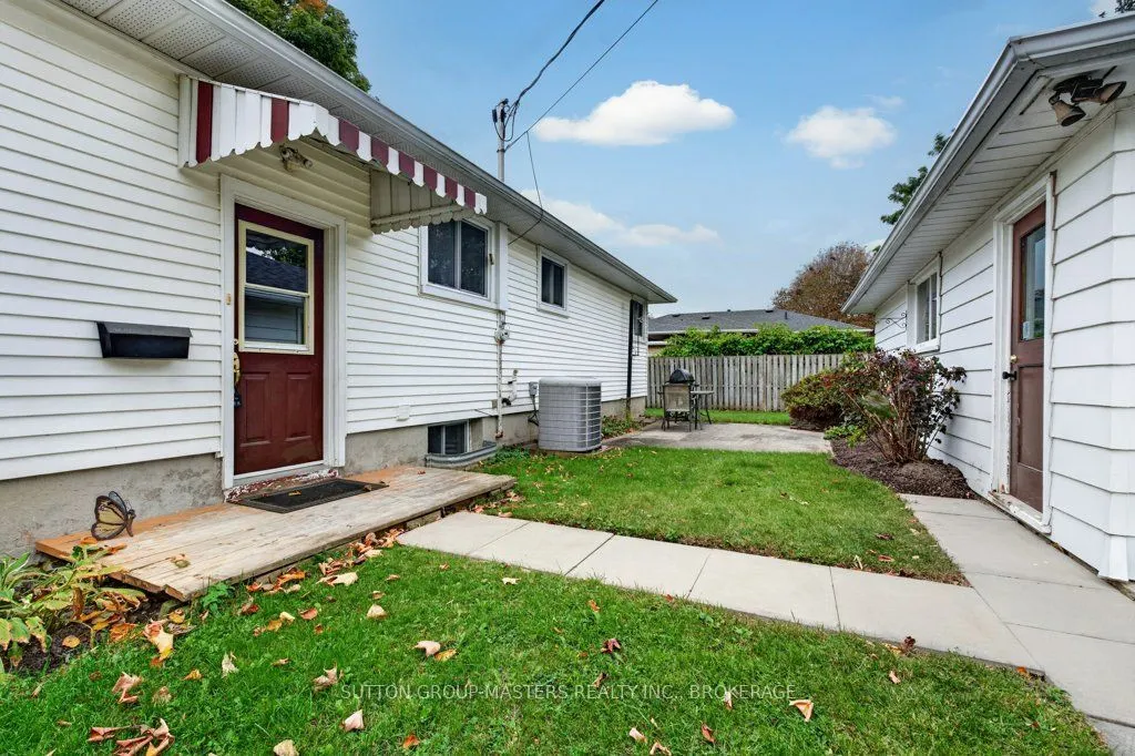 14 Quinte Avenue