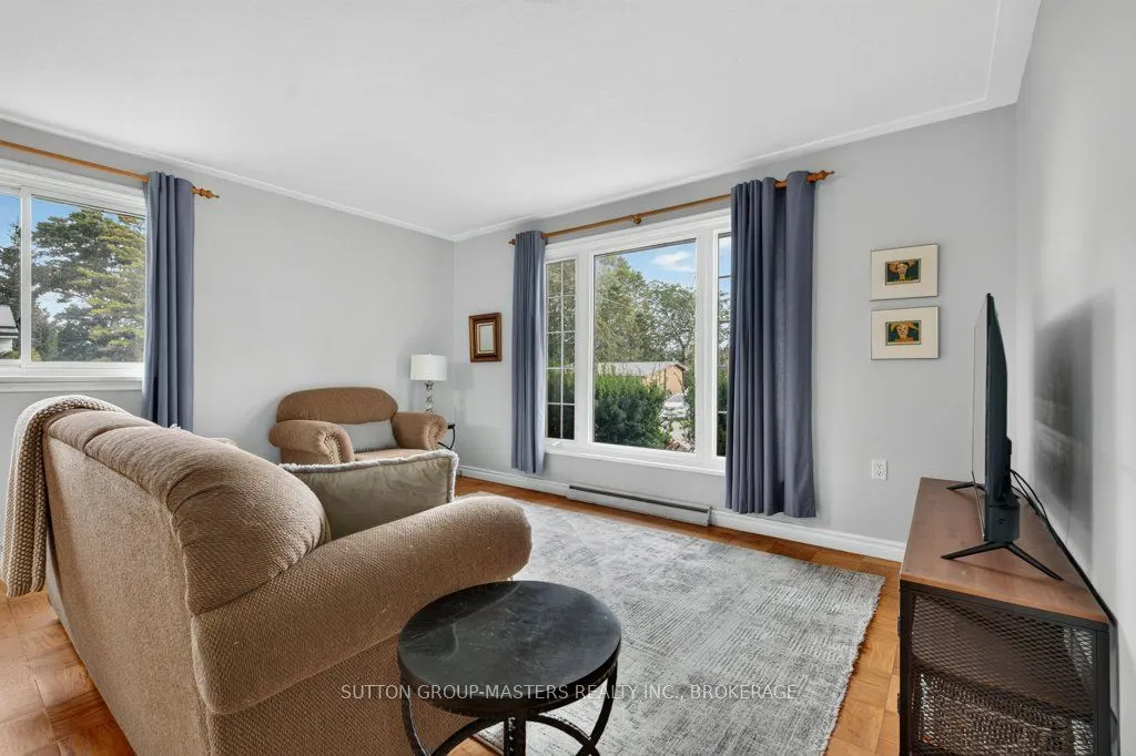 14 Quinte Avenue
