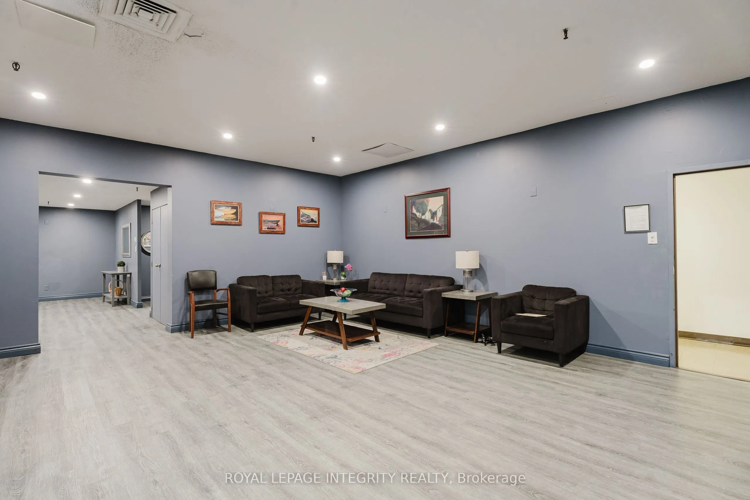 2650 Southvale Crescent #212