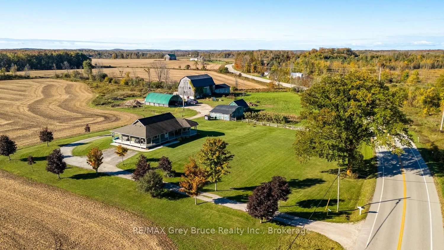 402622 Grey 17 Road