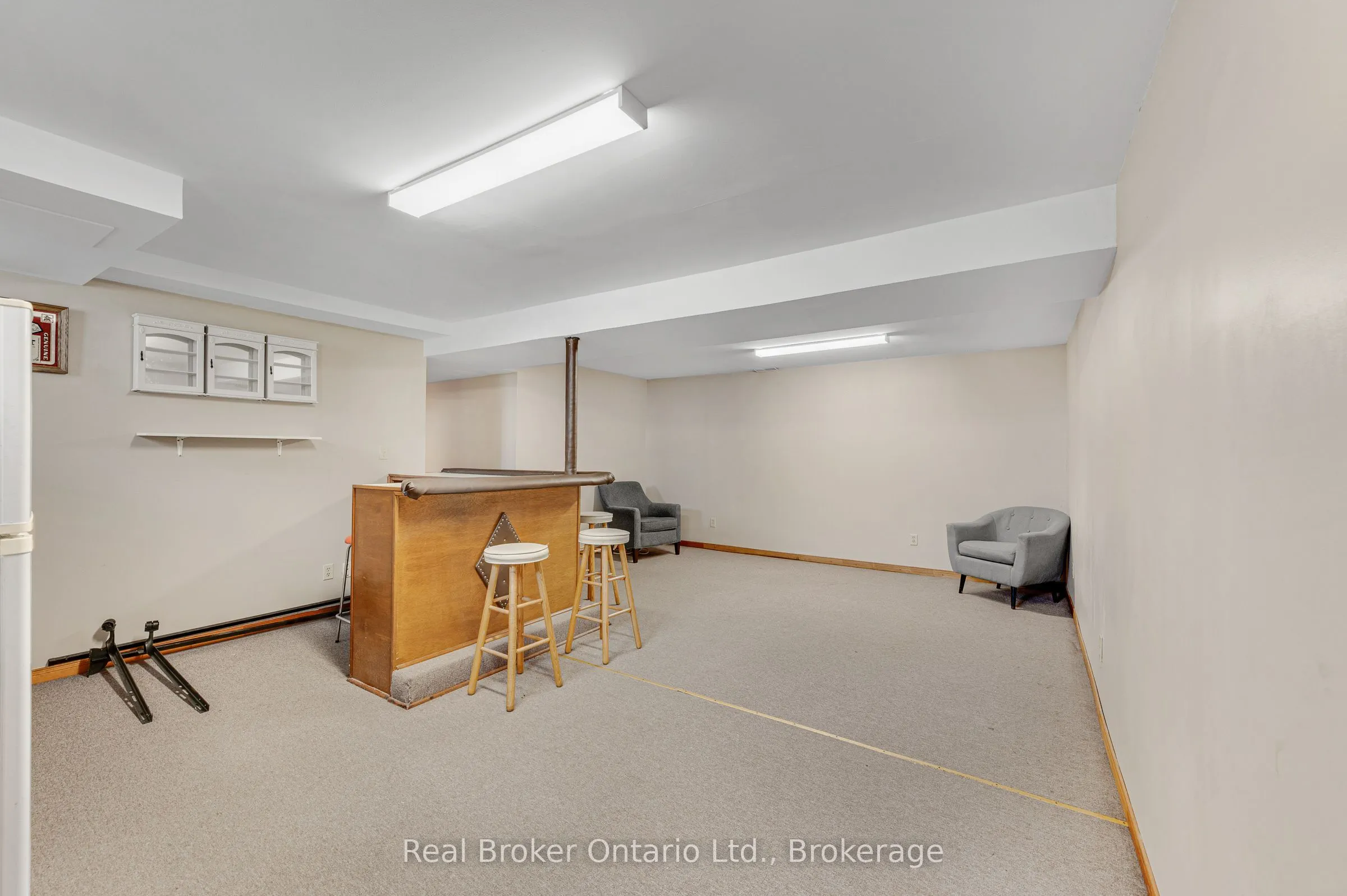 4143 Glancaster Road