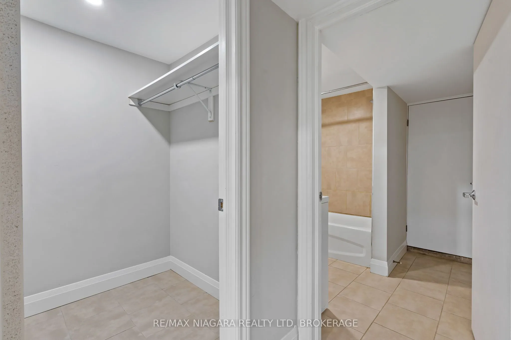 5 Cady Street