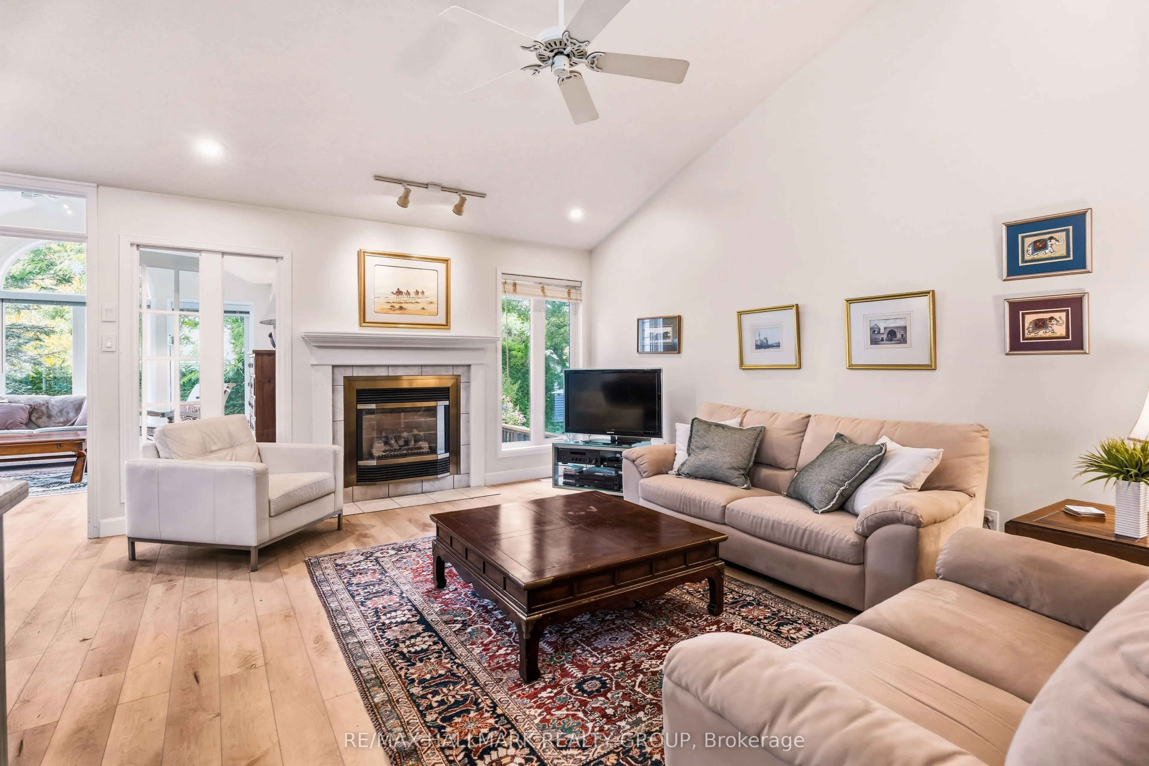 3 Burnstead Crescent