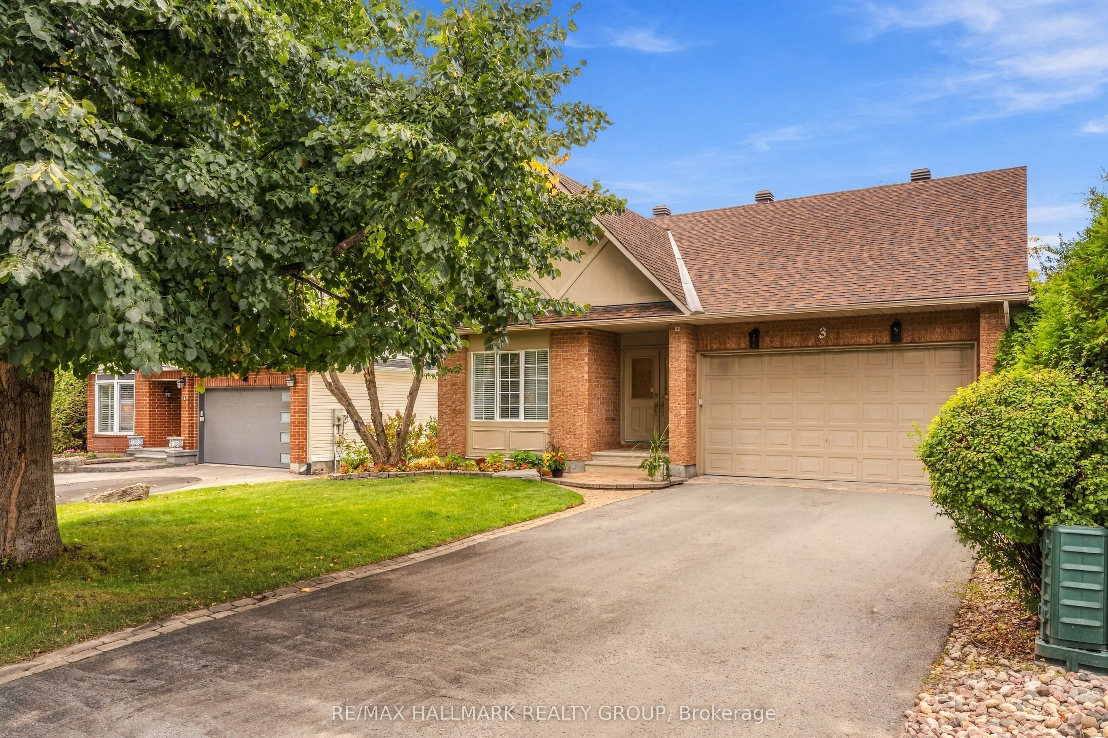 3 Burnstead Crescent