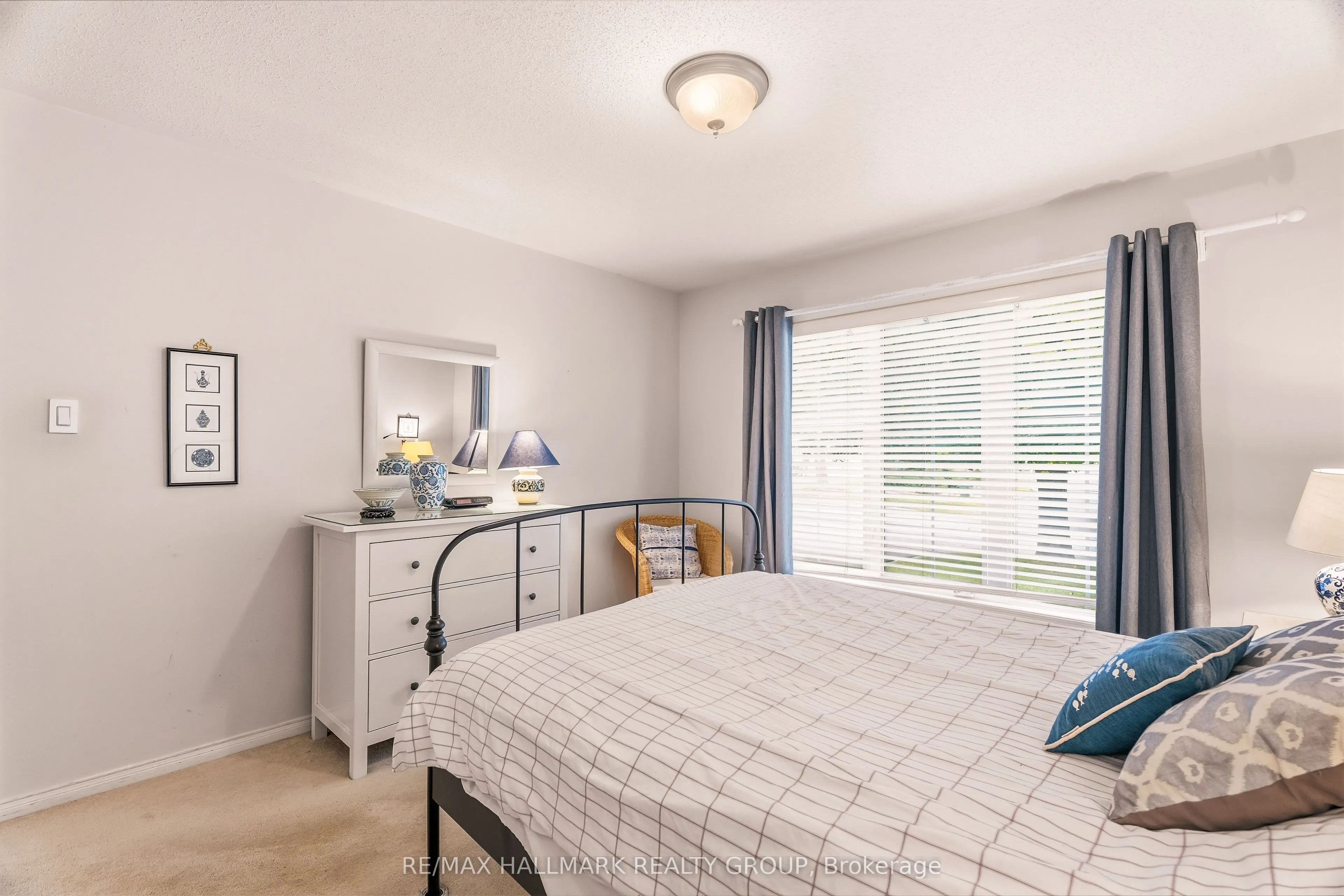 3 Burnstead Crescent