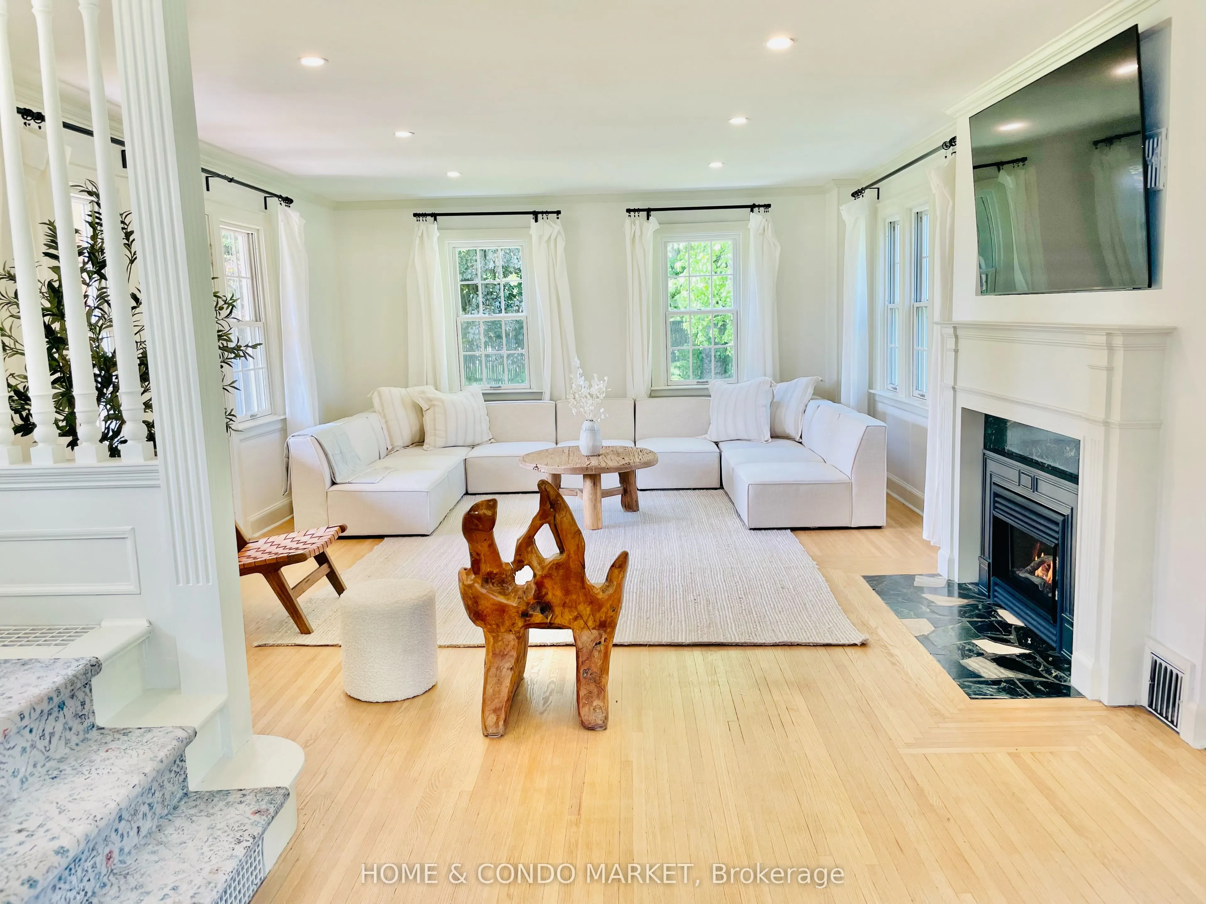 15450 NIAGARA RIVER Parkway