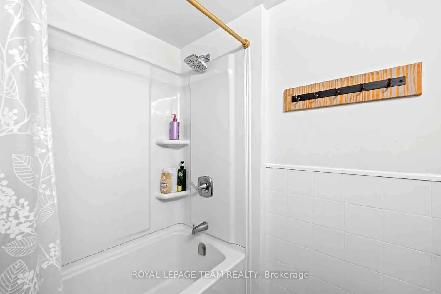 2000 Jasmine Crescent #409