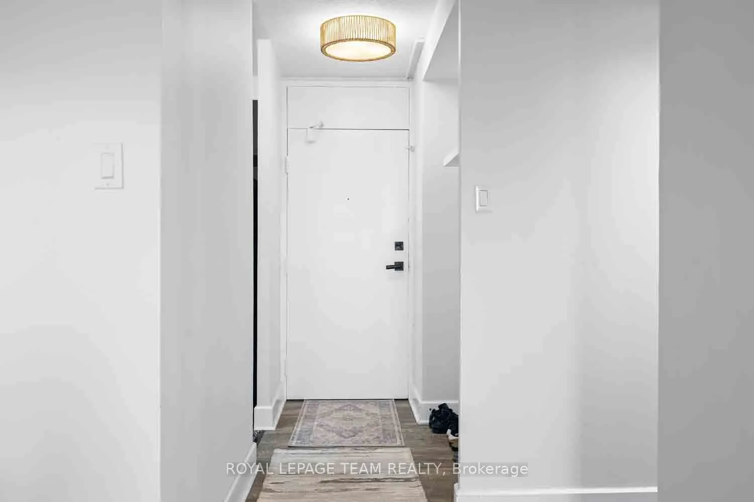 2000 Jasmine Crescent #409