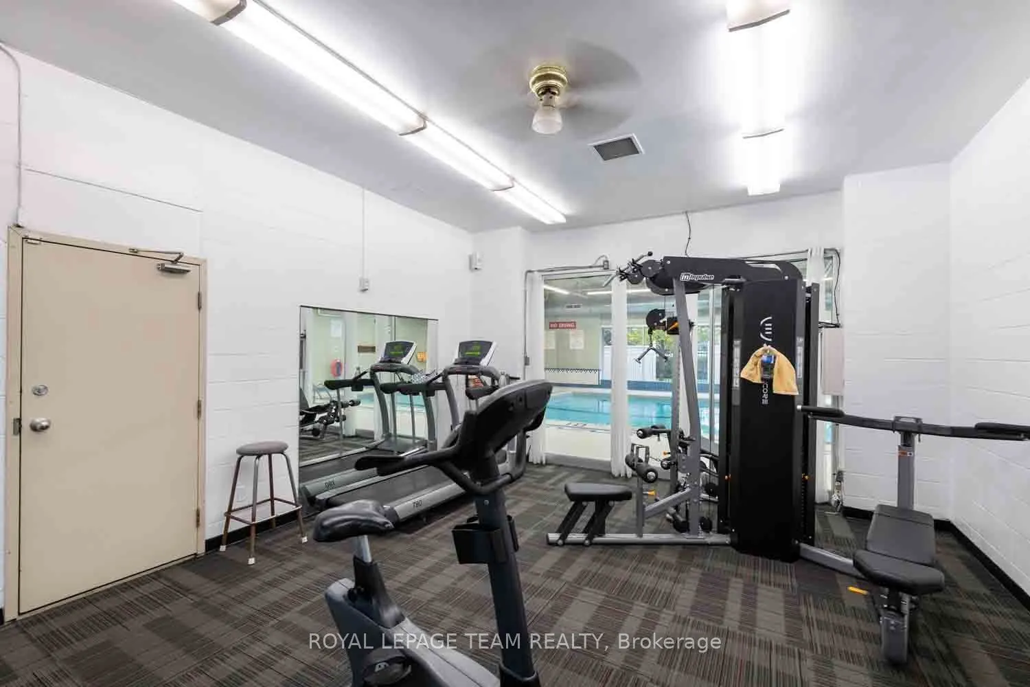 2000 Jasmine Crescent #409