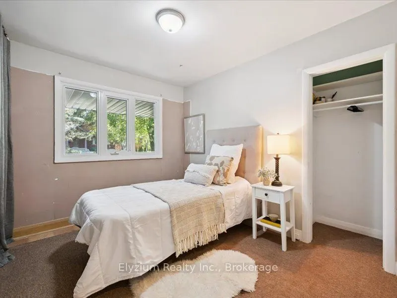 3 Caledonia Street