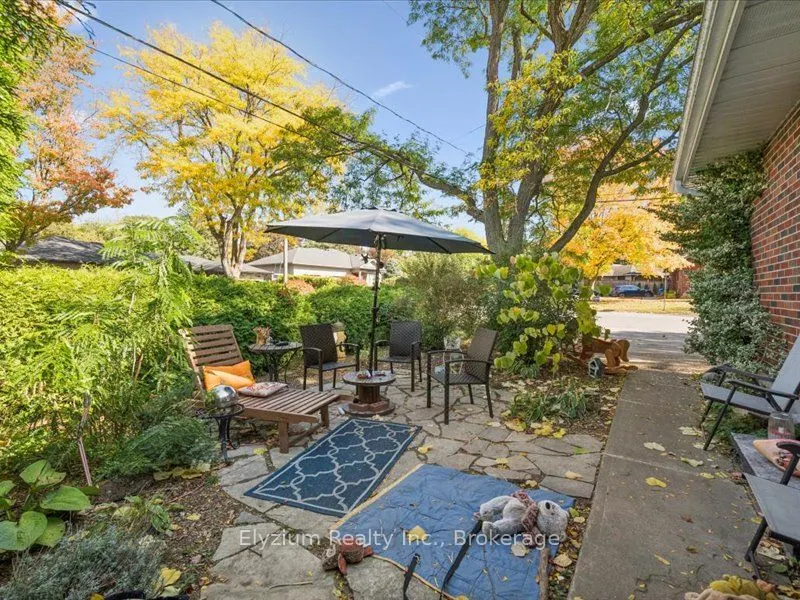 3 Caledonia Street