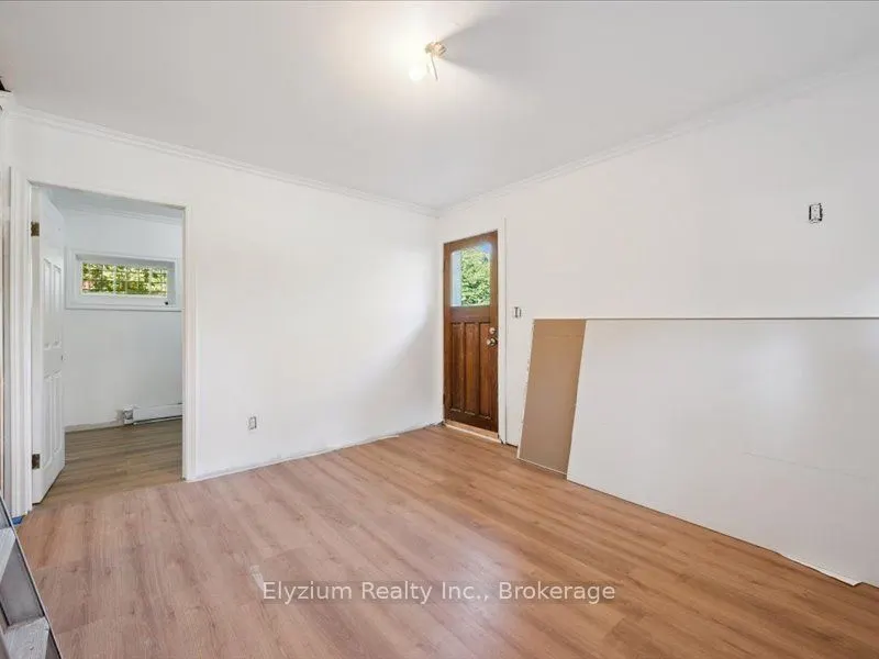3 Caledonia Street