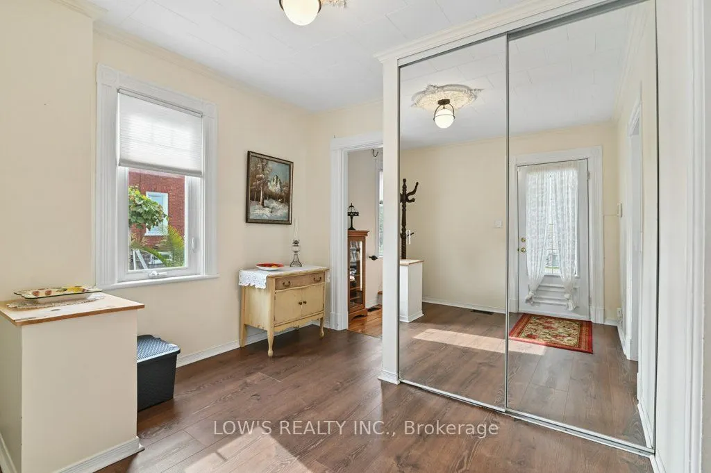 54 Derby Avenue