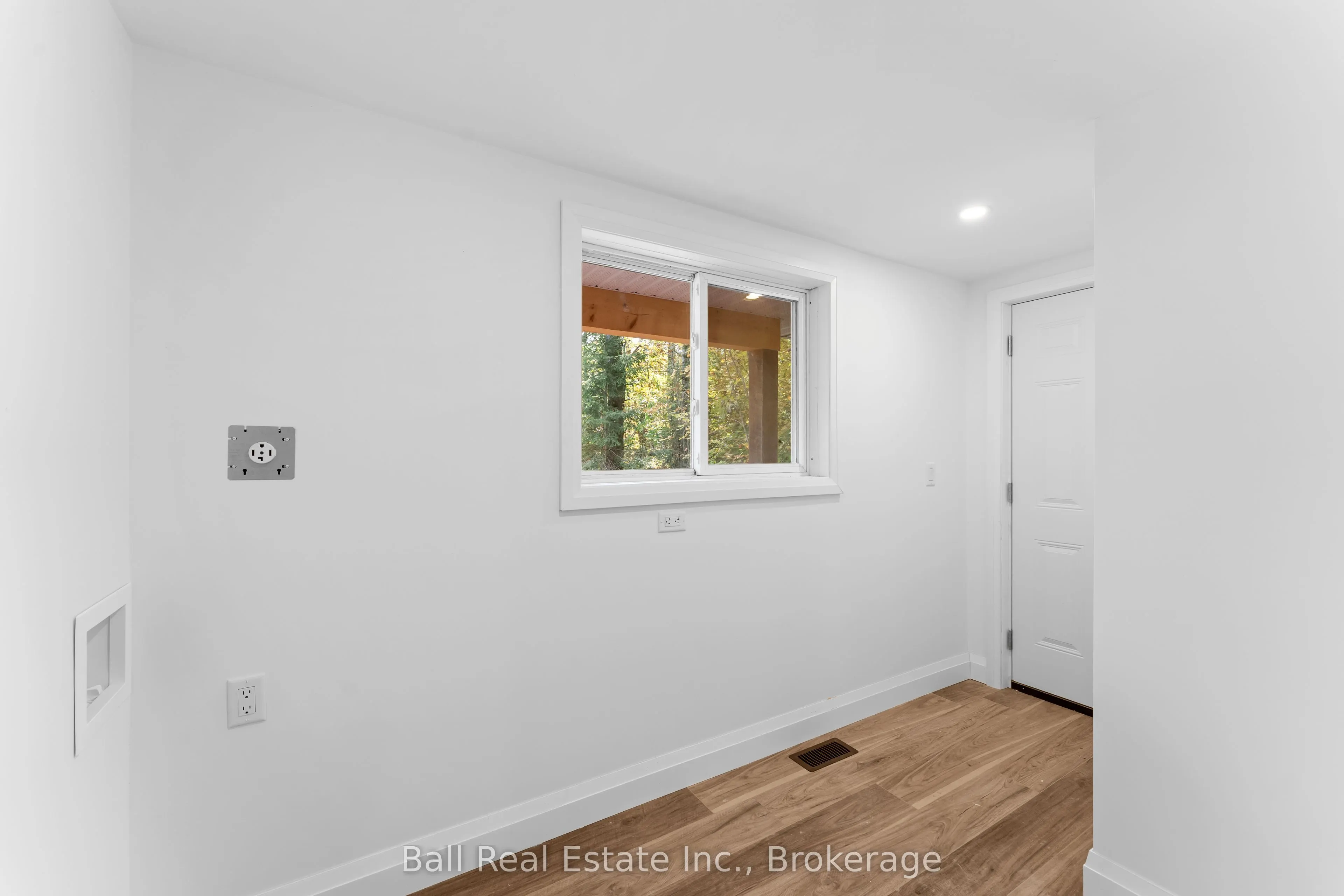 319 Boundary Road