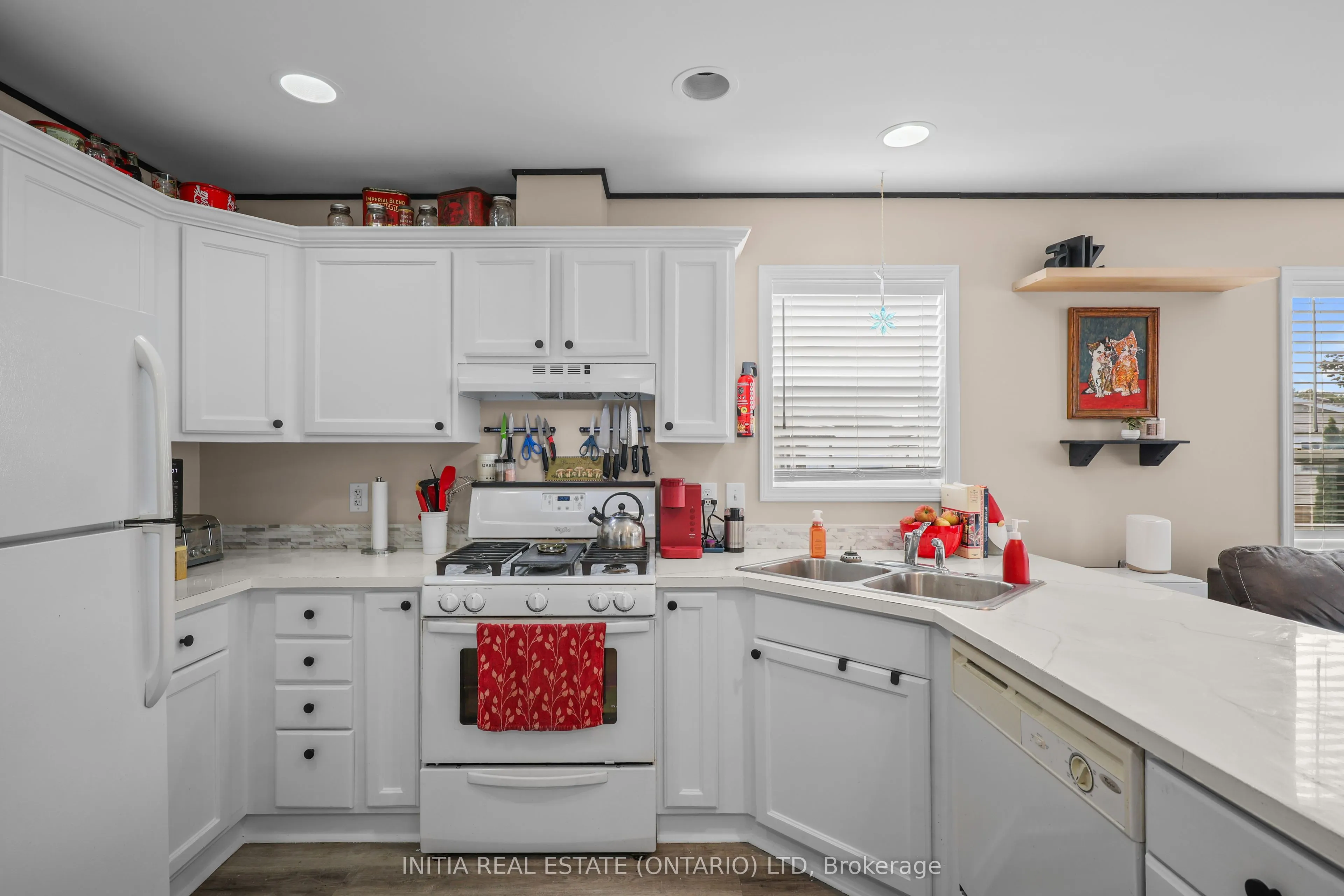 2189 Dundas Street #57