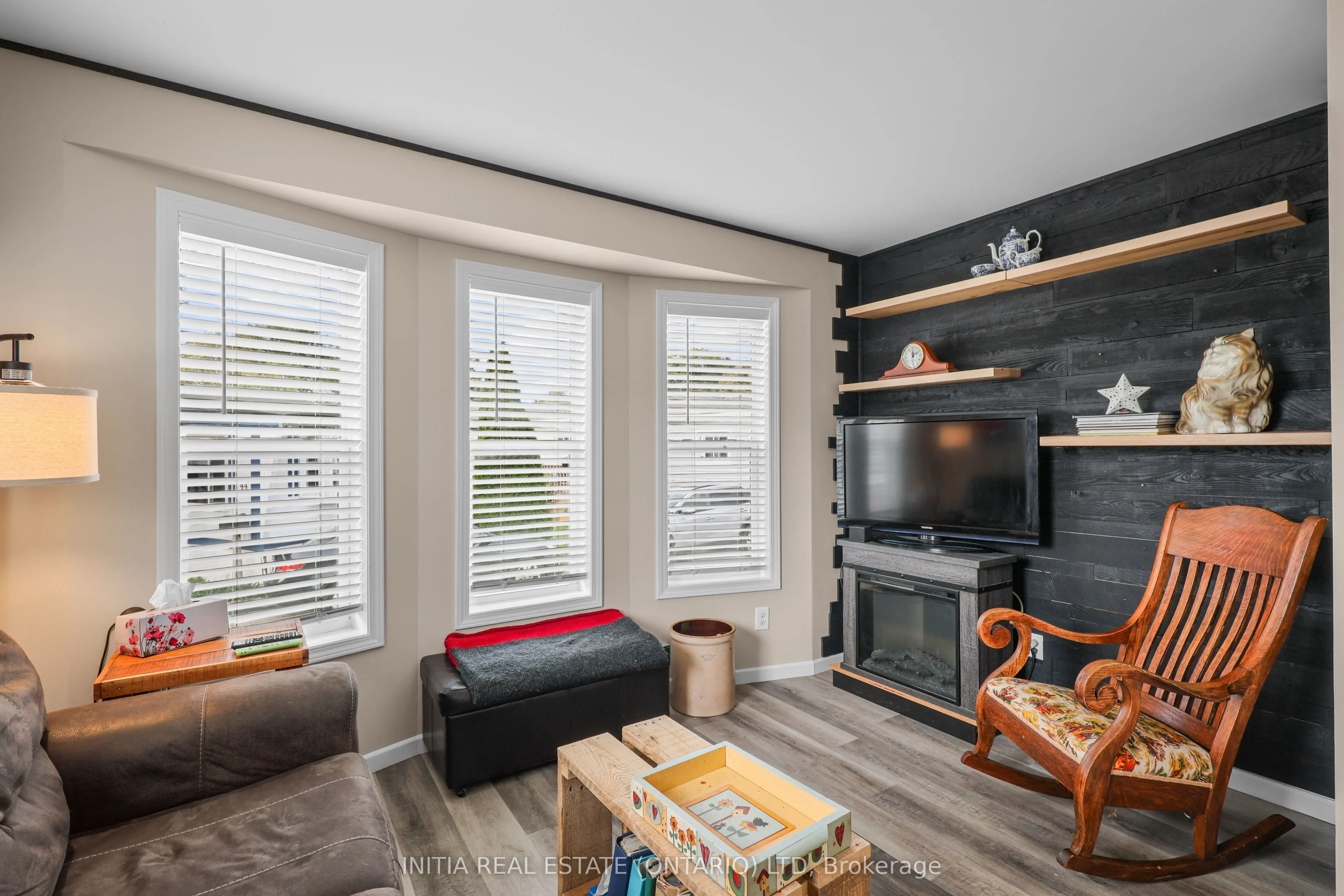 2189 Dundas Street #57