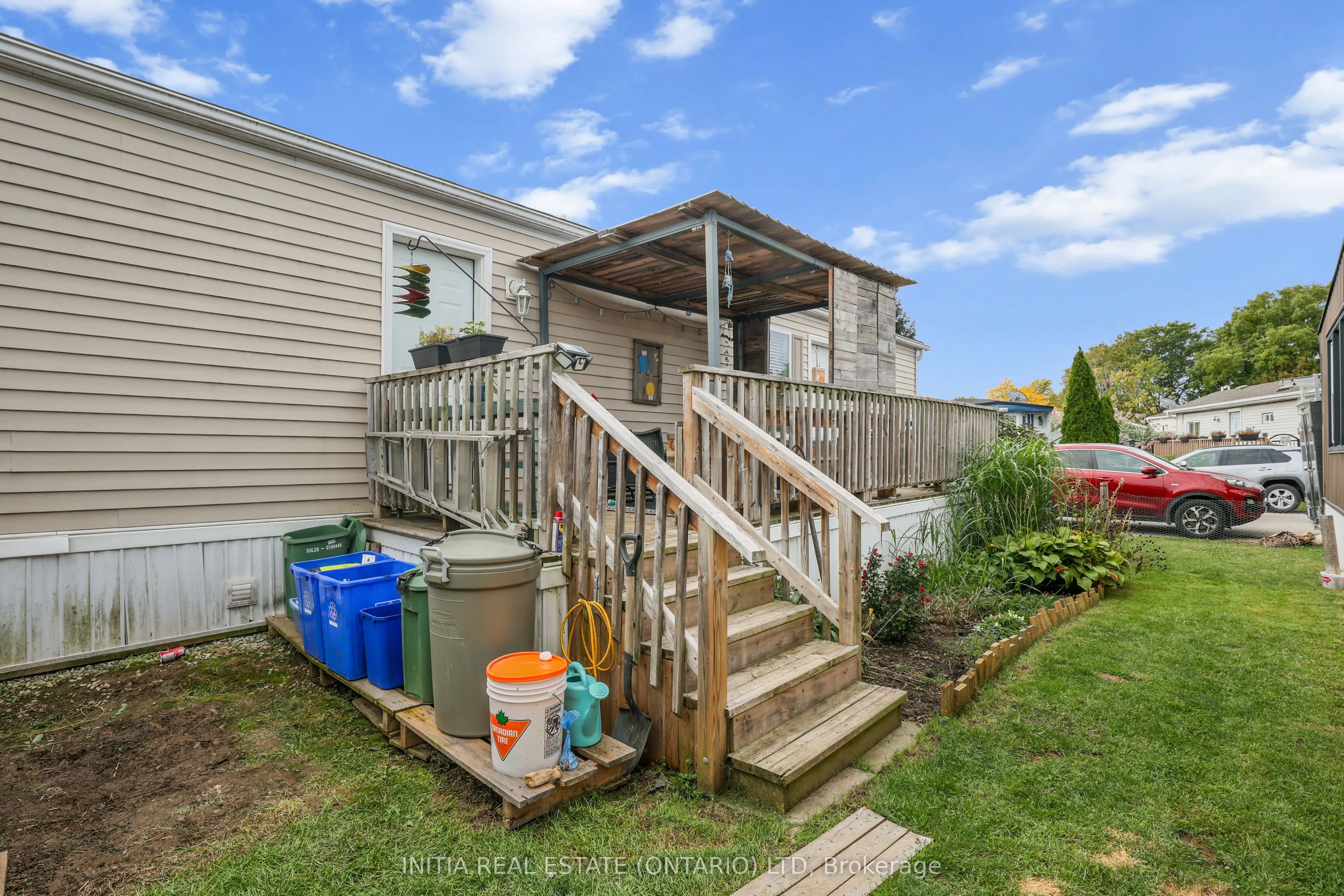 2189 Dundas Street #57