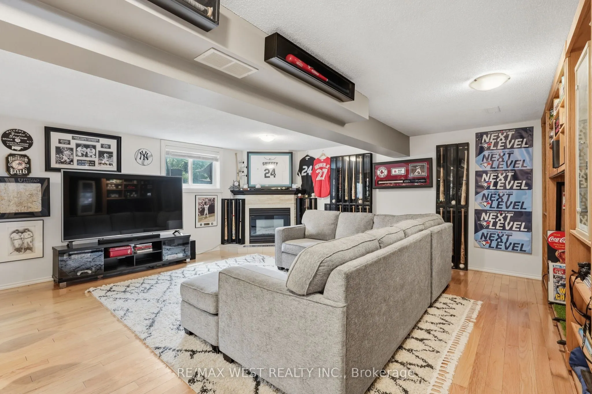 515 Berkindale Drive