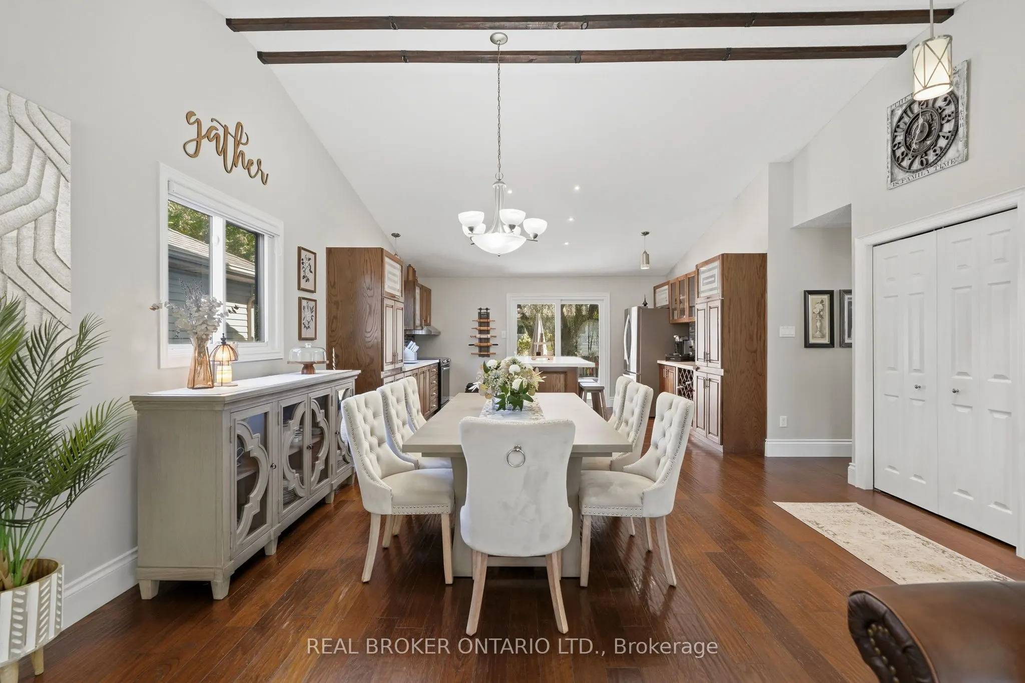 8 Moyle Drive
