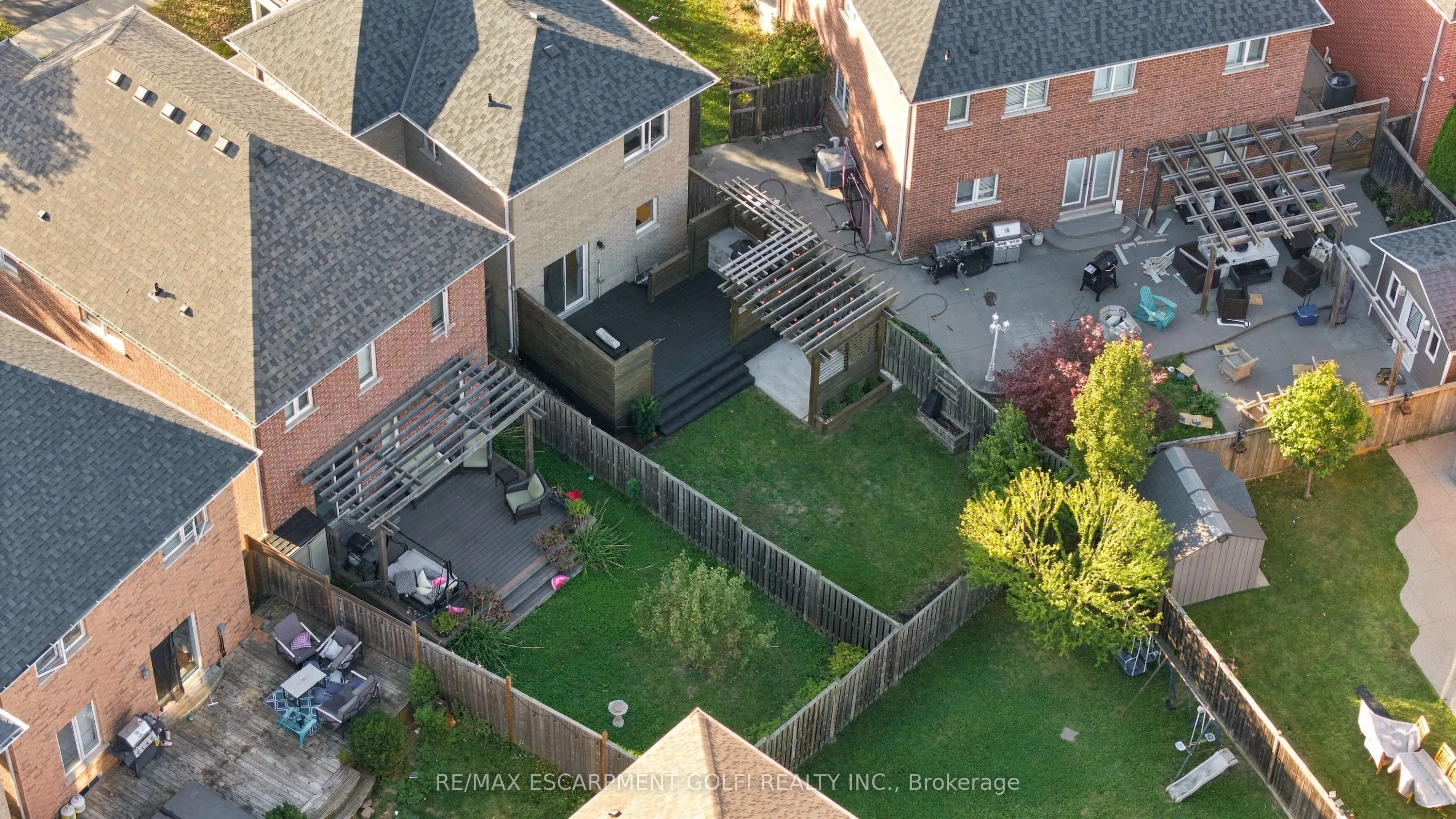 86 SPRINGSTEAD Avenue