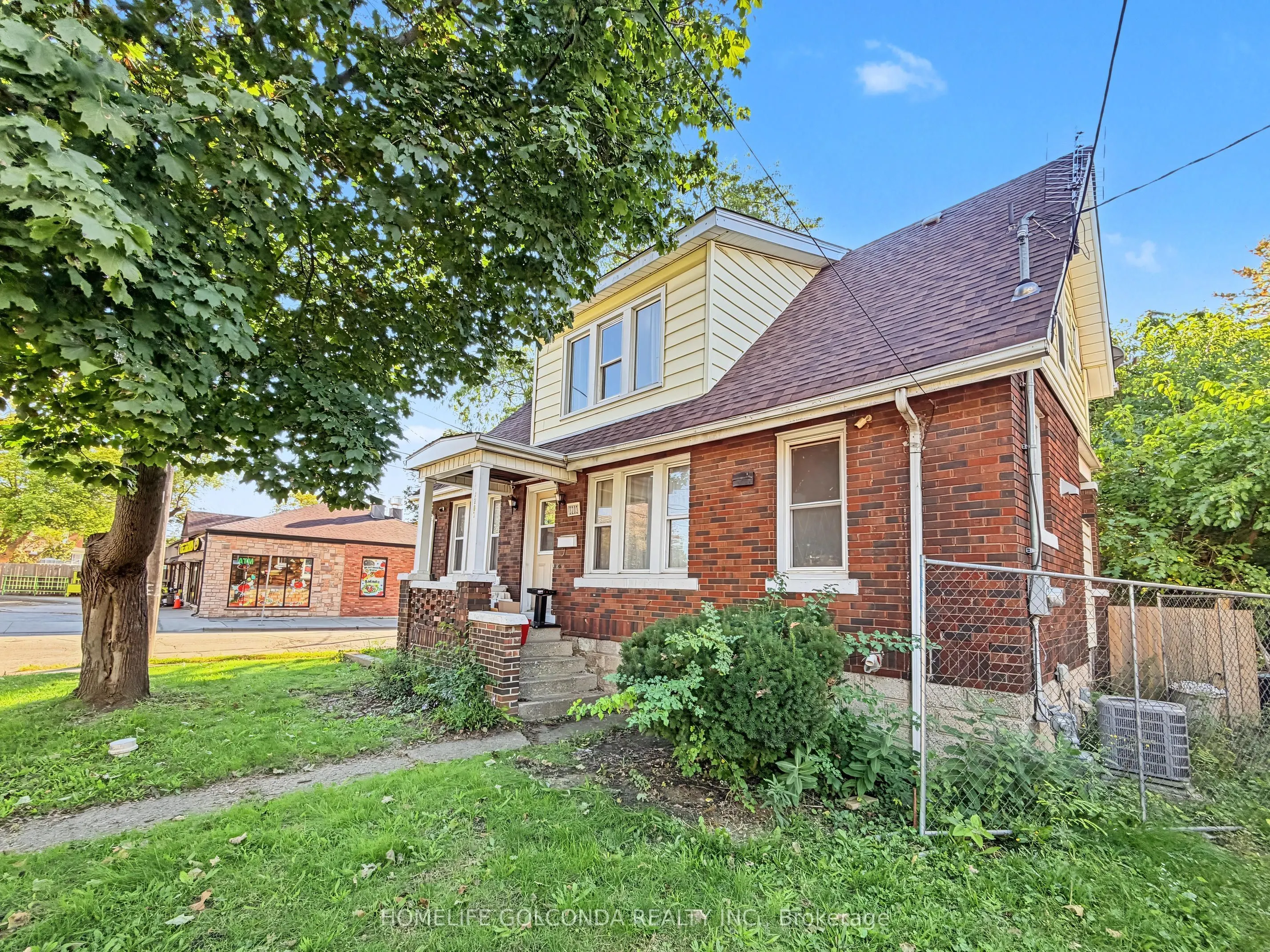 3203 Linwood Place