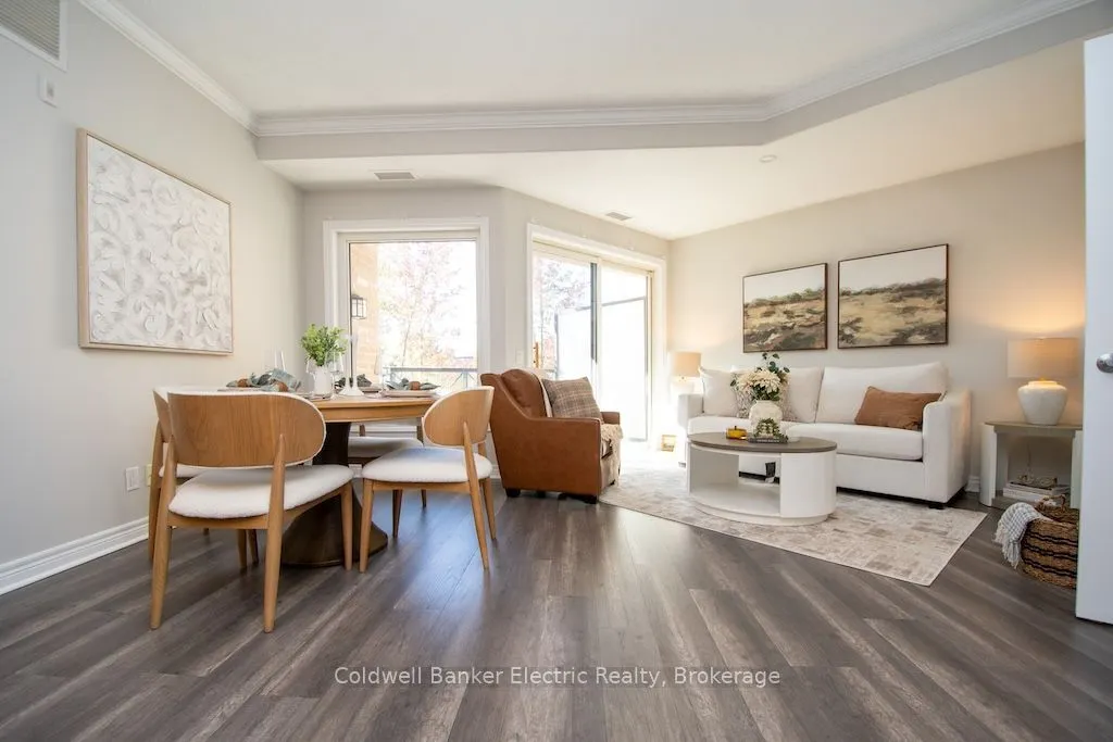 869 Clonsilla Avenue #212